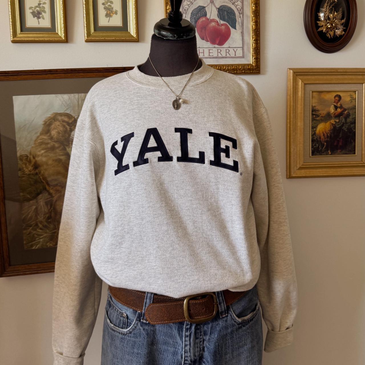 Grey Yale sweatshirt (S)