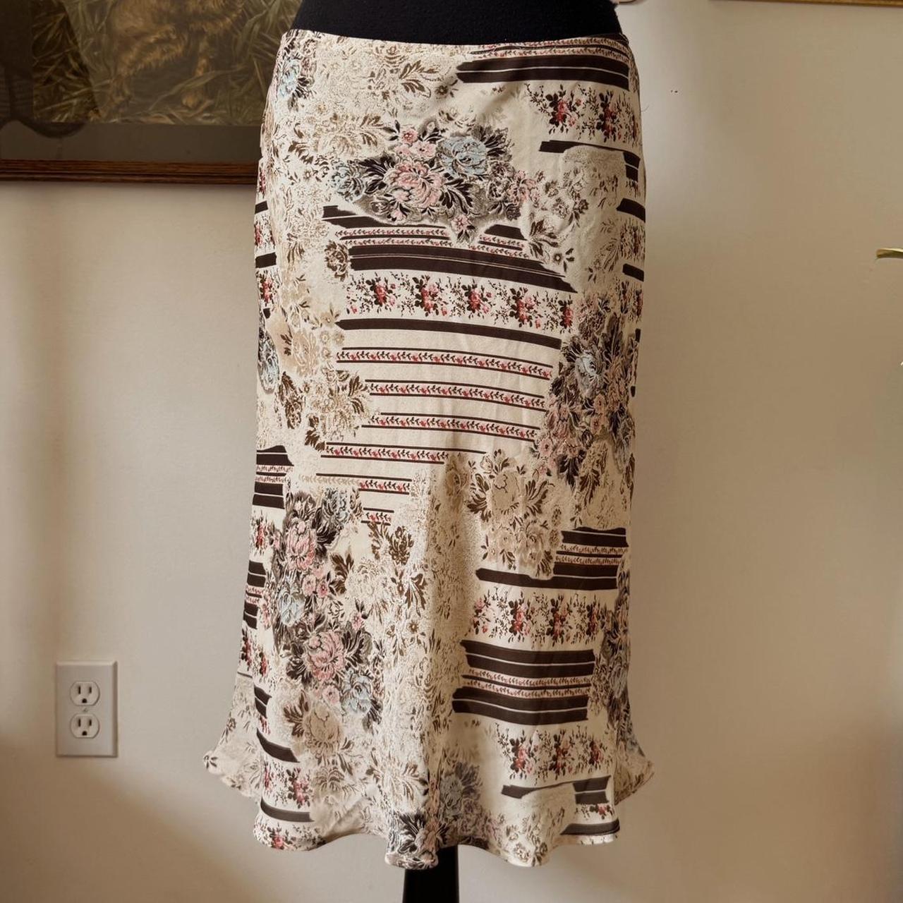 Cream floral midi skirt (S/M)