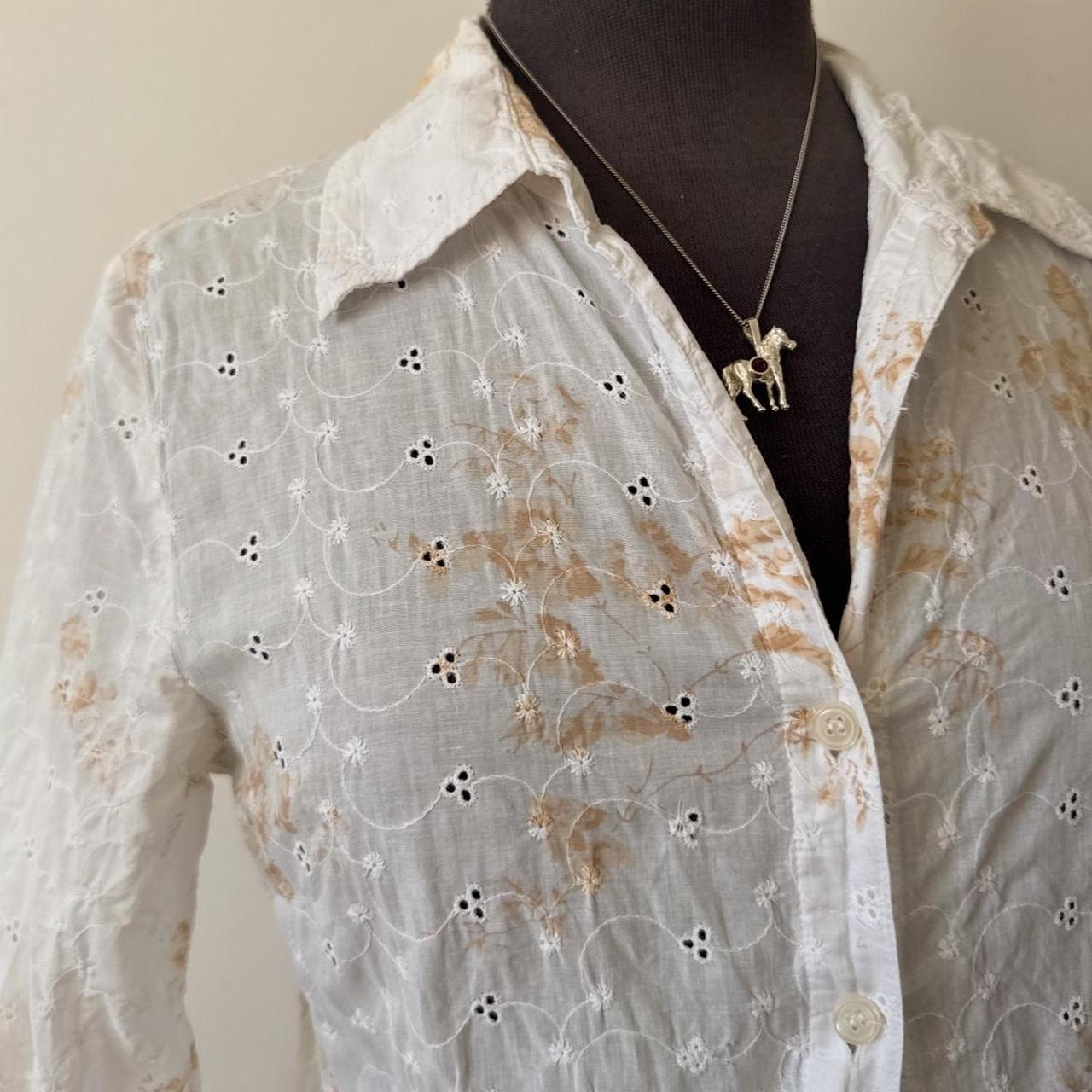 White eyelet cottage blouse (M)