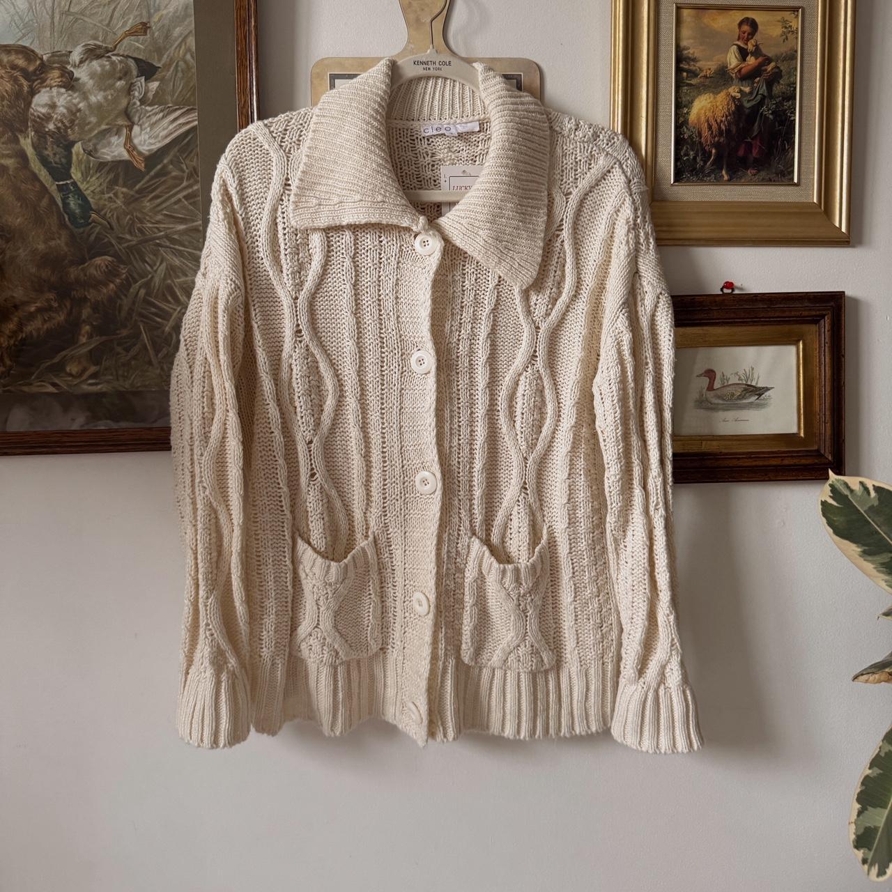 Cream knitted cottage cardigan (M)