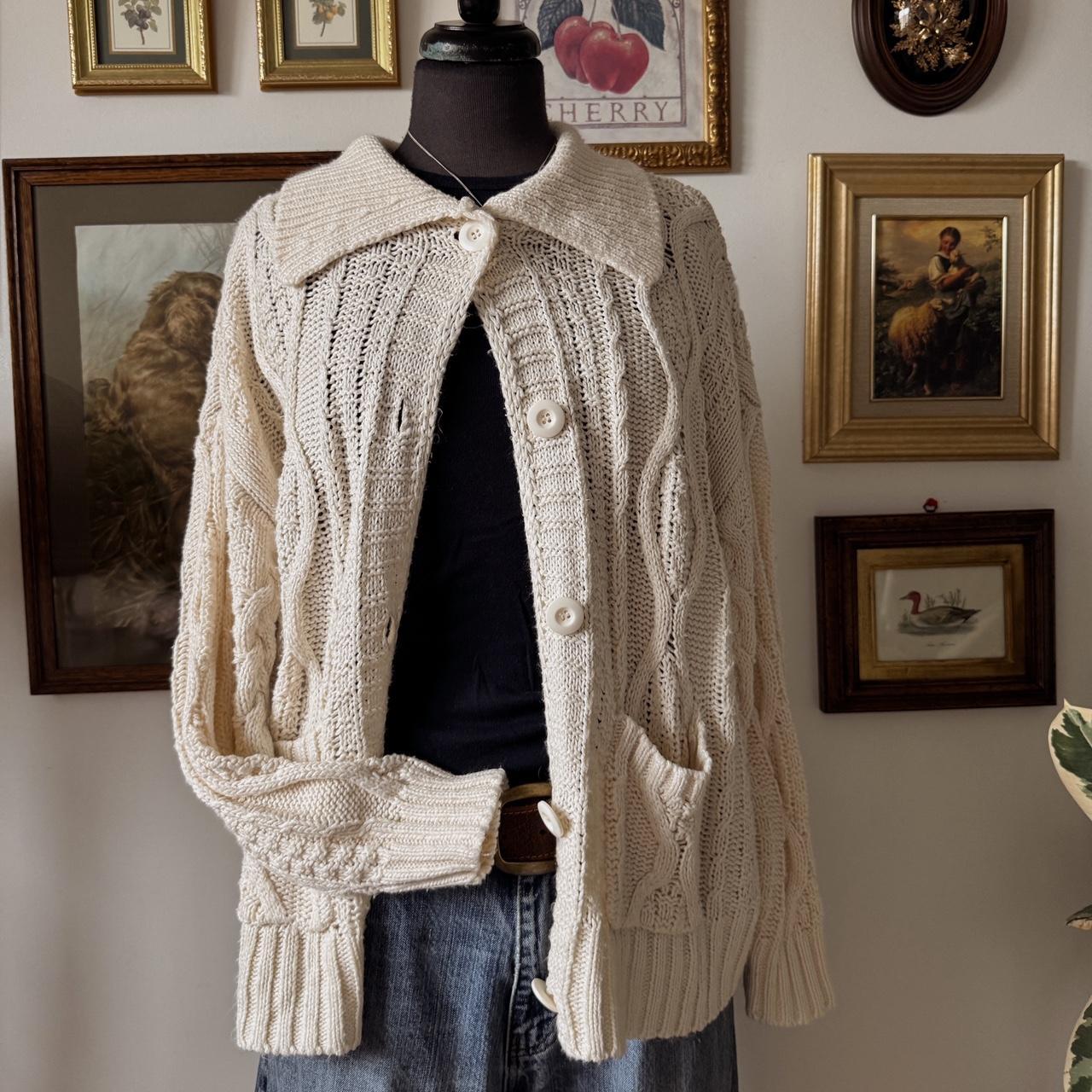 Cream knitted cottage cardigan (M)