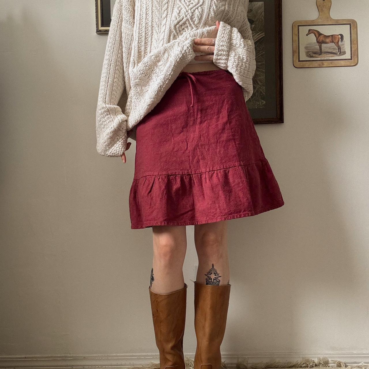 Cherry red ruffle skirt (S)