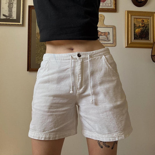 White cotton shorts (M)