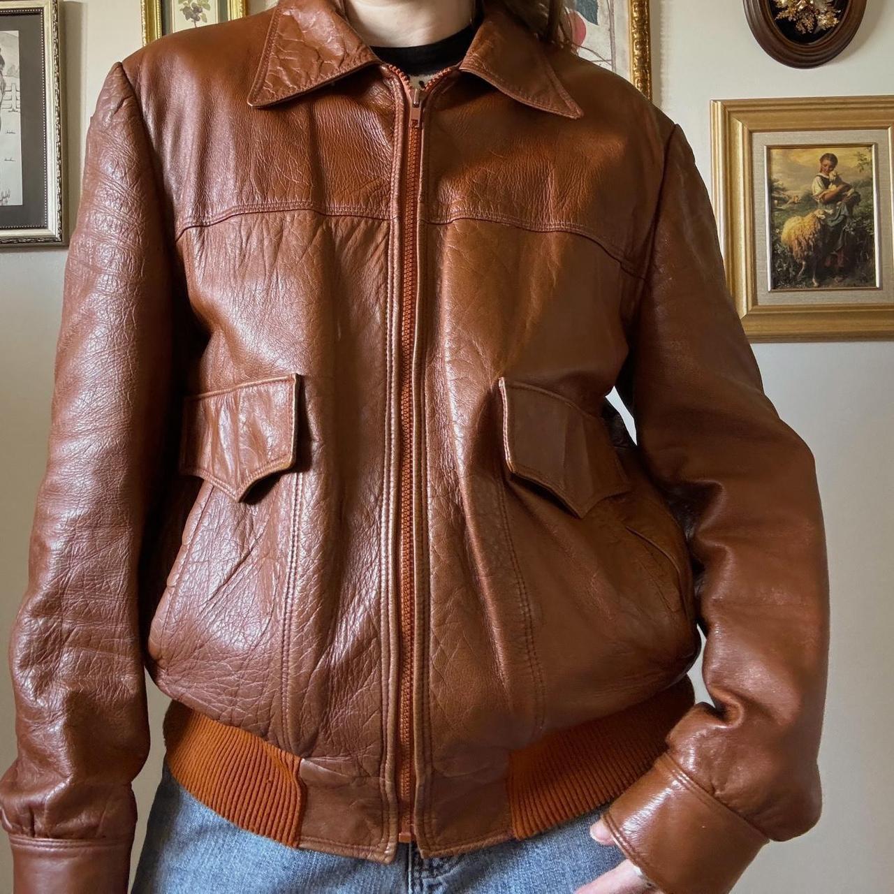 Chestnut brown leather bomber jacket (L)