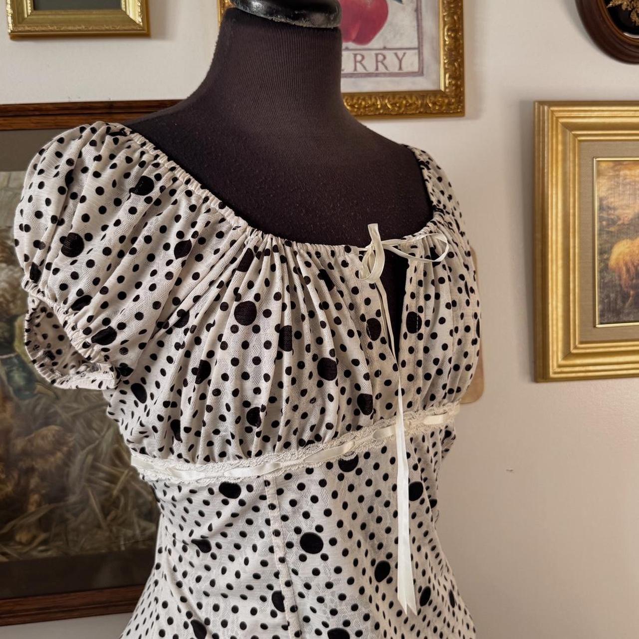 Polka dot milkmaid blouse (XL)