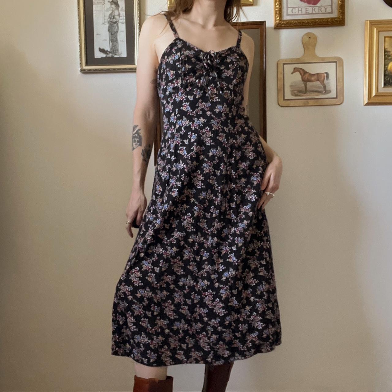 90's floral maxi dress (M)