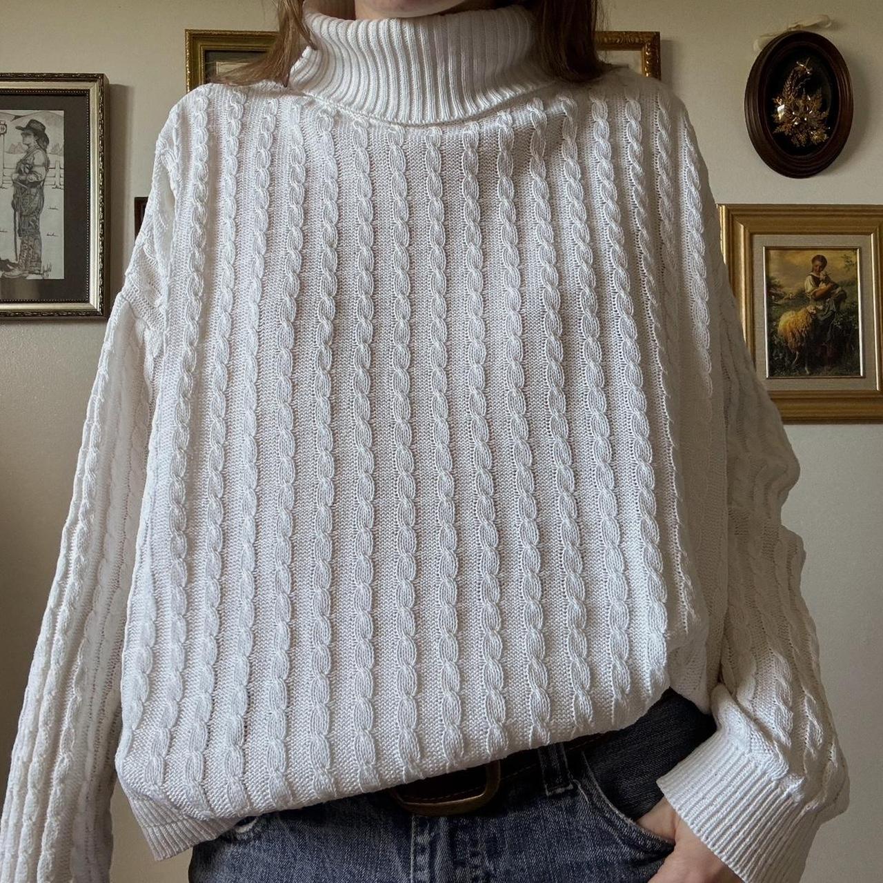 Slouchy cable knit sweater (M)