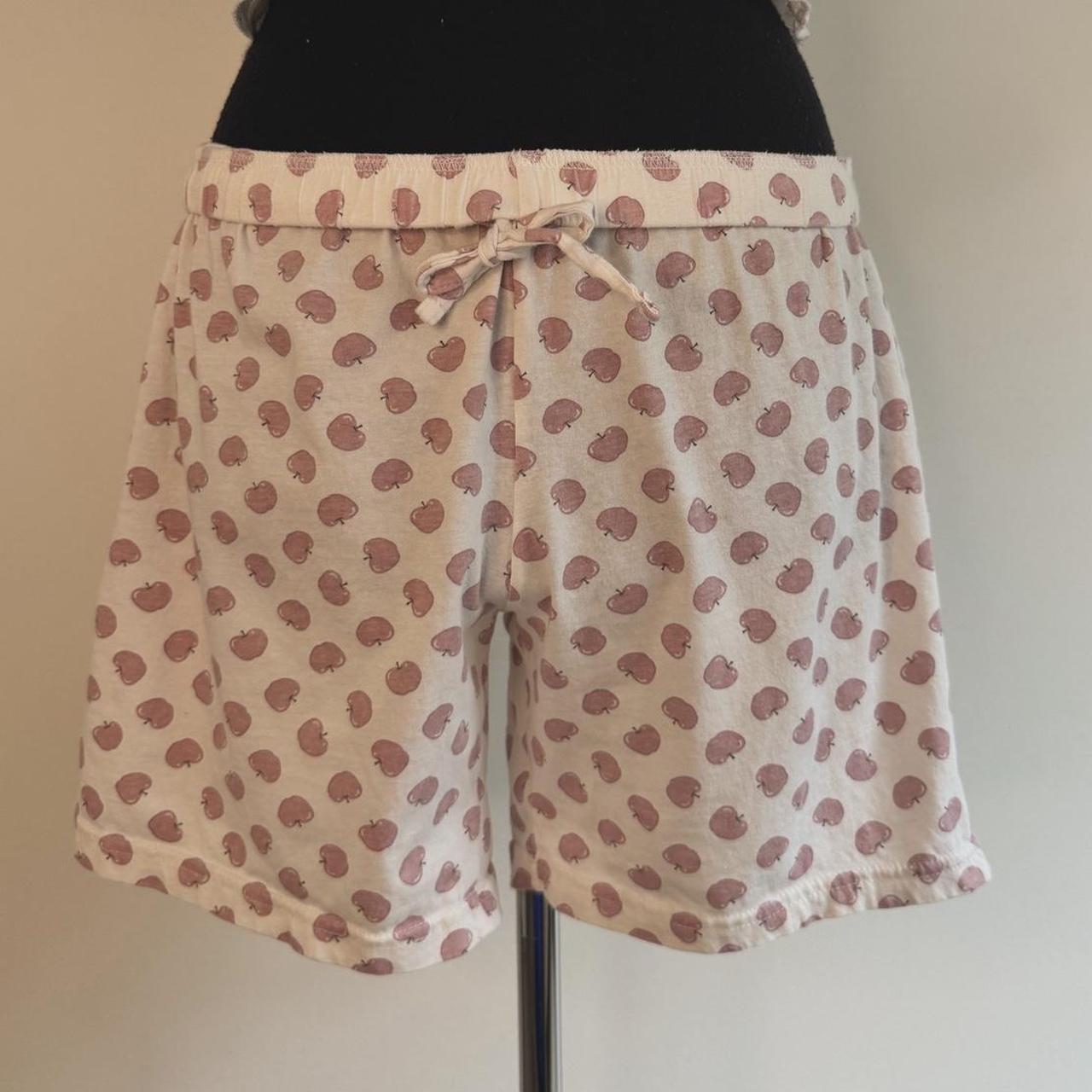 Cozy apple lounge shorts (M)