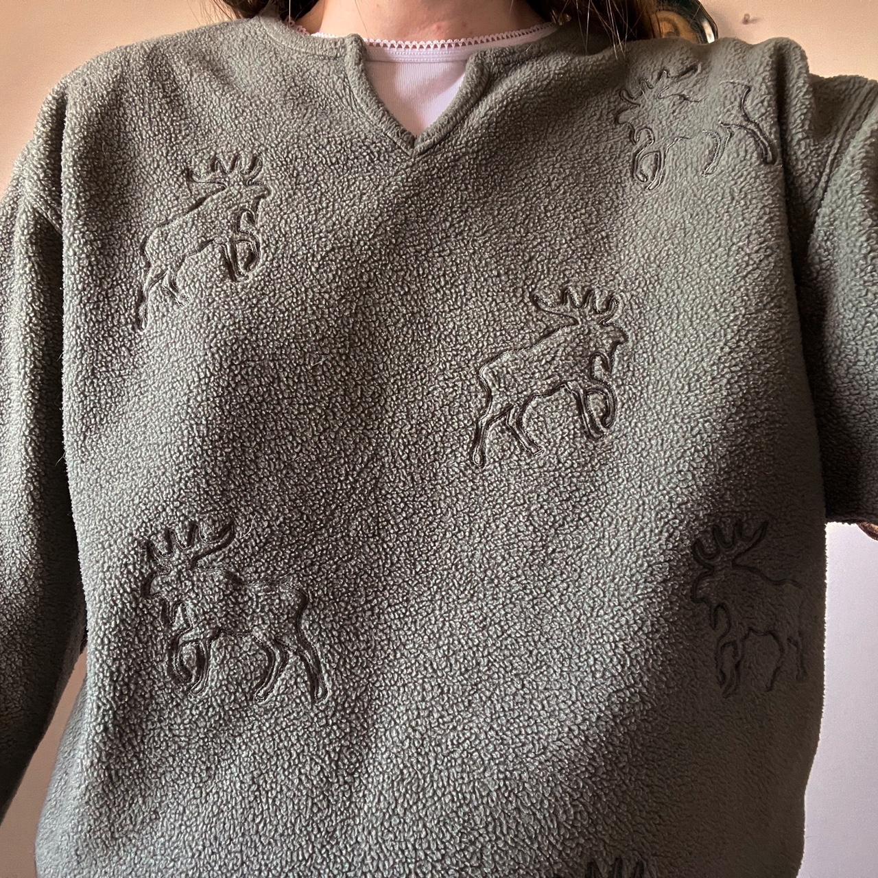 Sage fleece moose sweater (M)