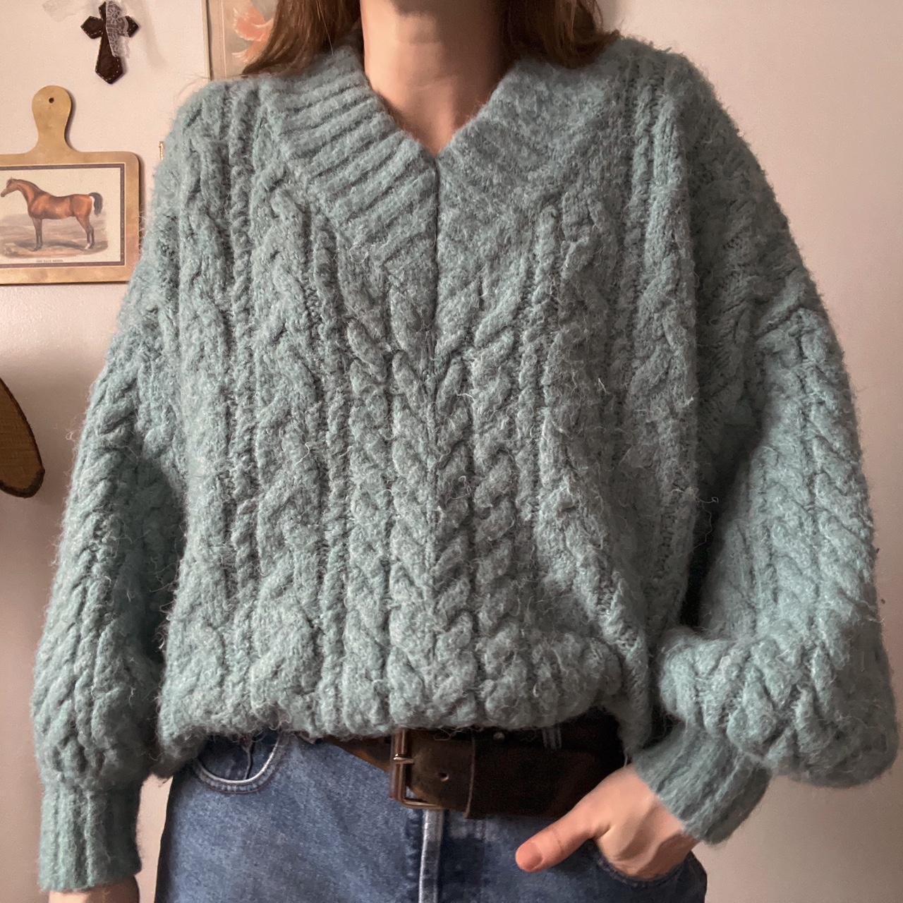 Ocean blue chunky knit sweater (M)