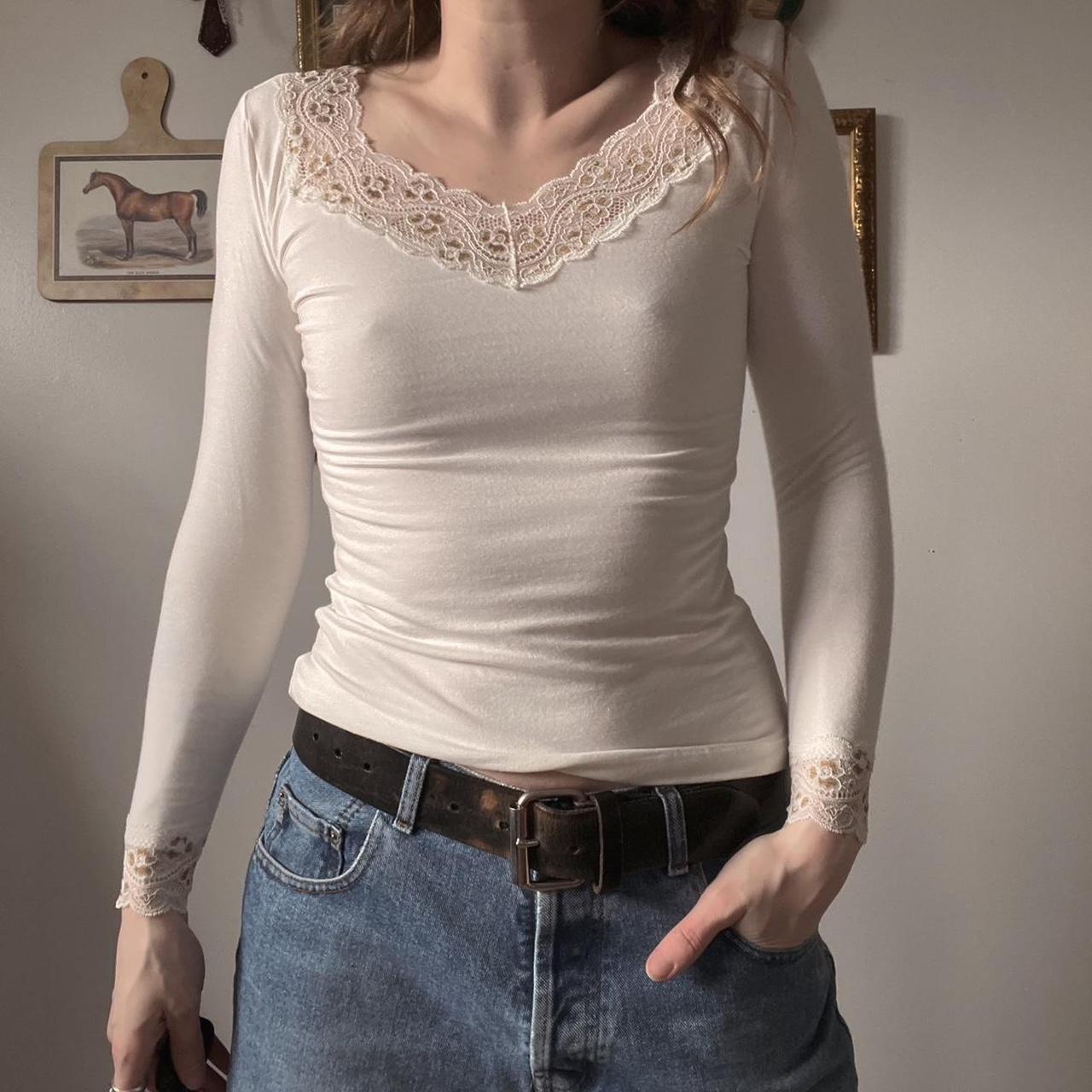 Elegant vintage lace top (S)