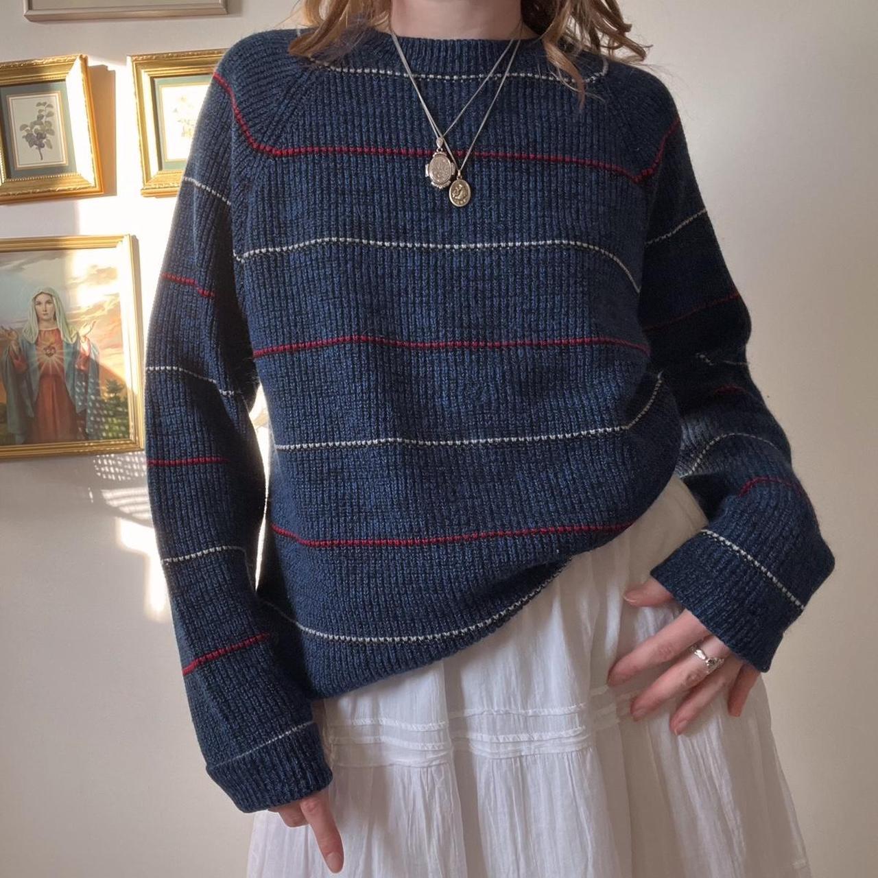 Slouchy navy striped sweater (L)