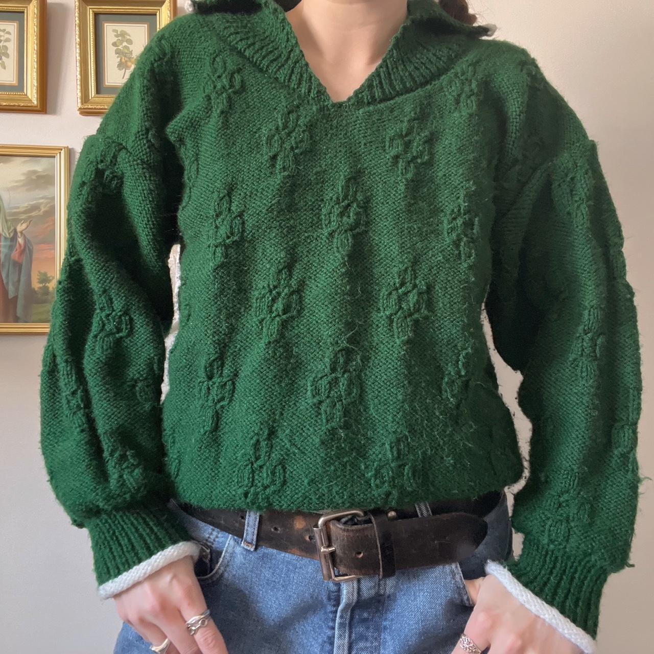 Lucky green knit jumper (S/M)