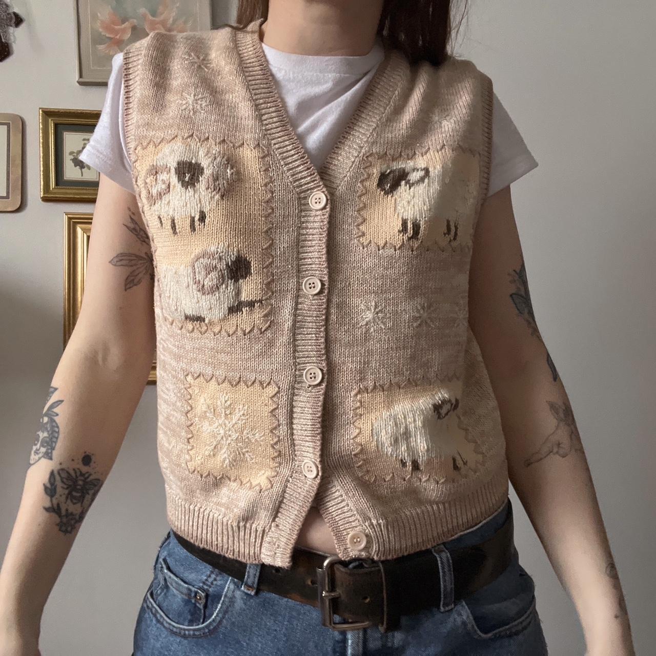 Cozy sheep knit vest (M)