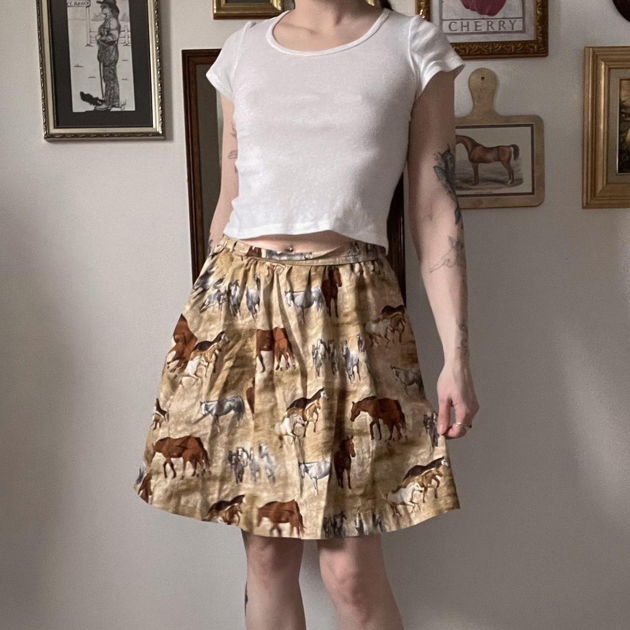 Wild horses skirt (S)