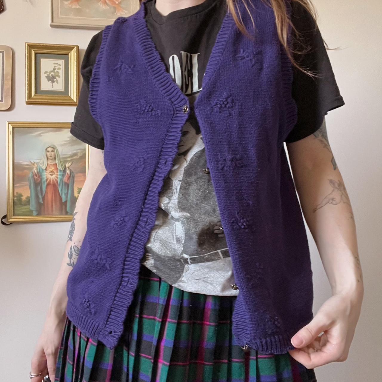 Violet rose knit vest (L)