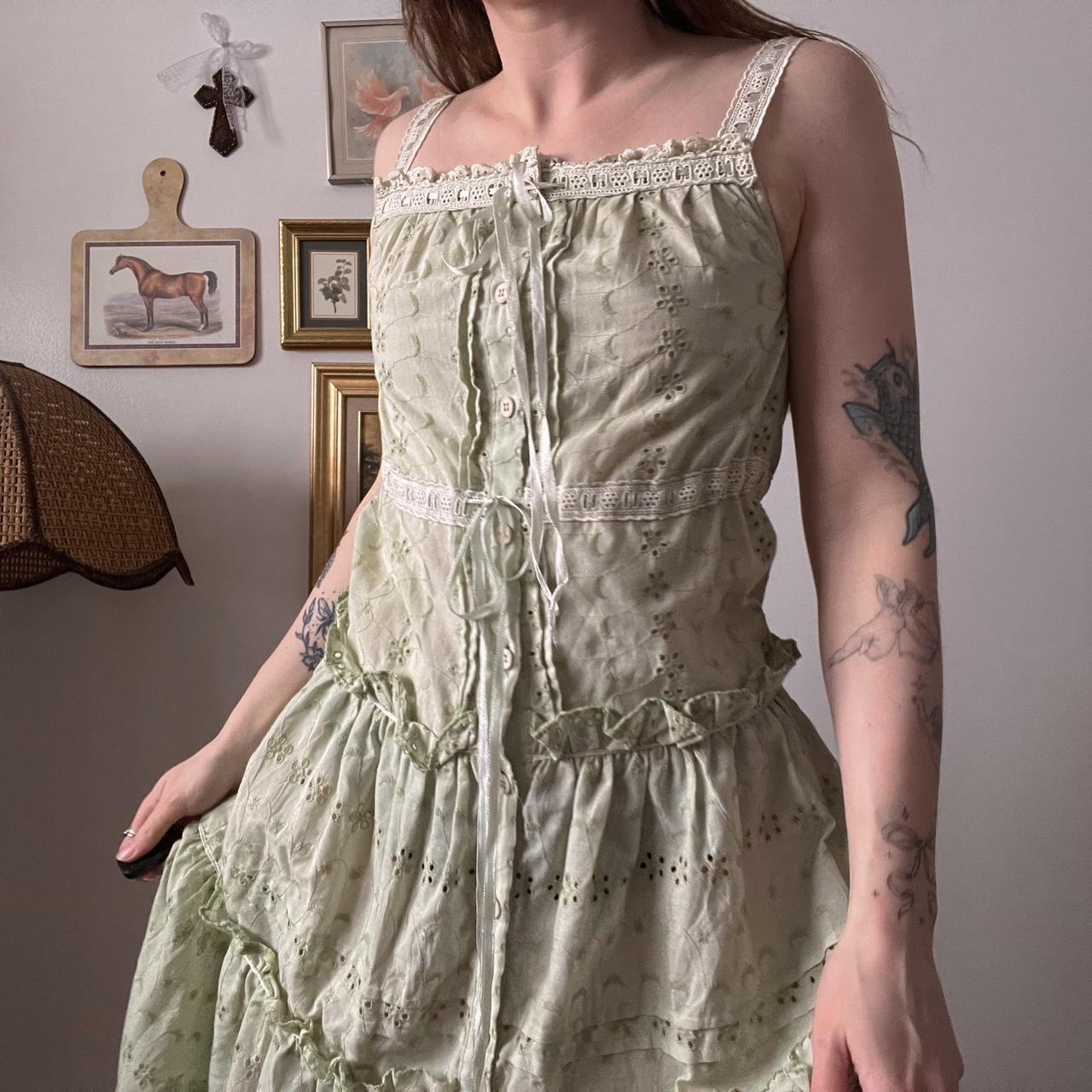 Sage eyelet vintage dress (S)