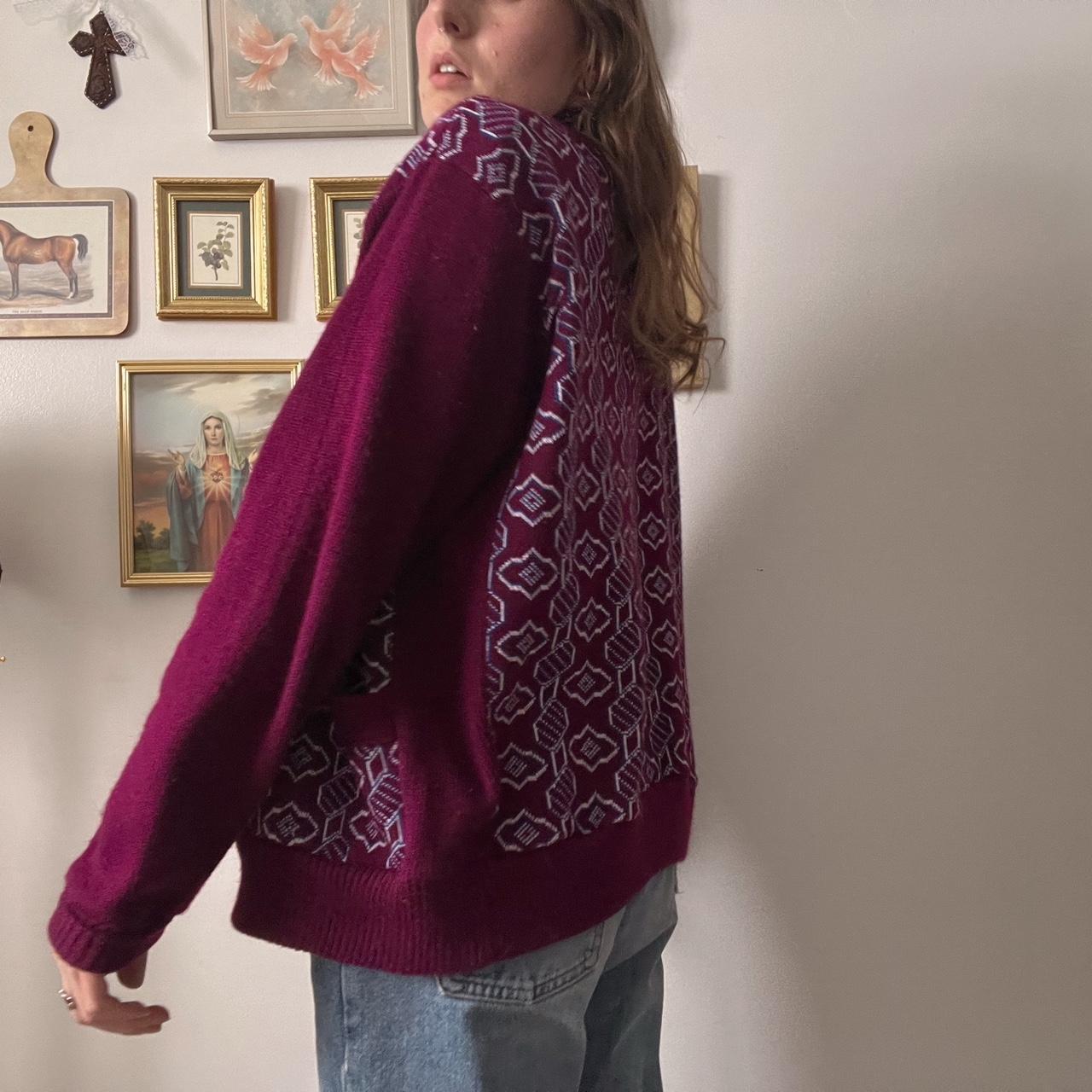 Burgundy patterned grandpacore cardigan (L)