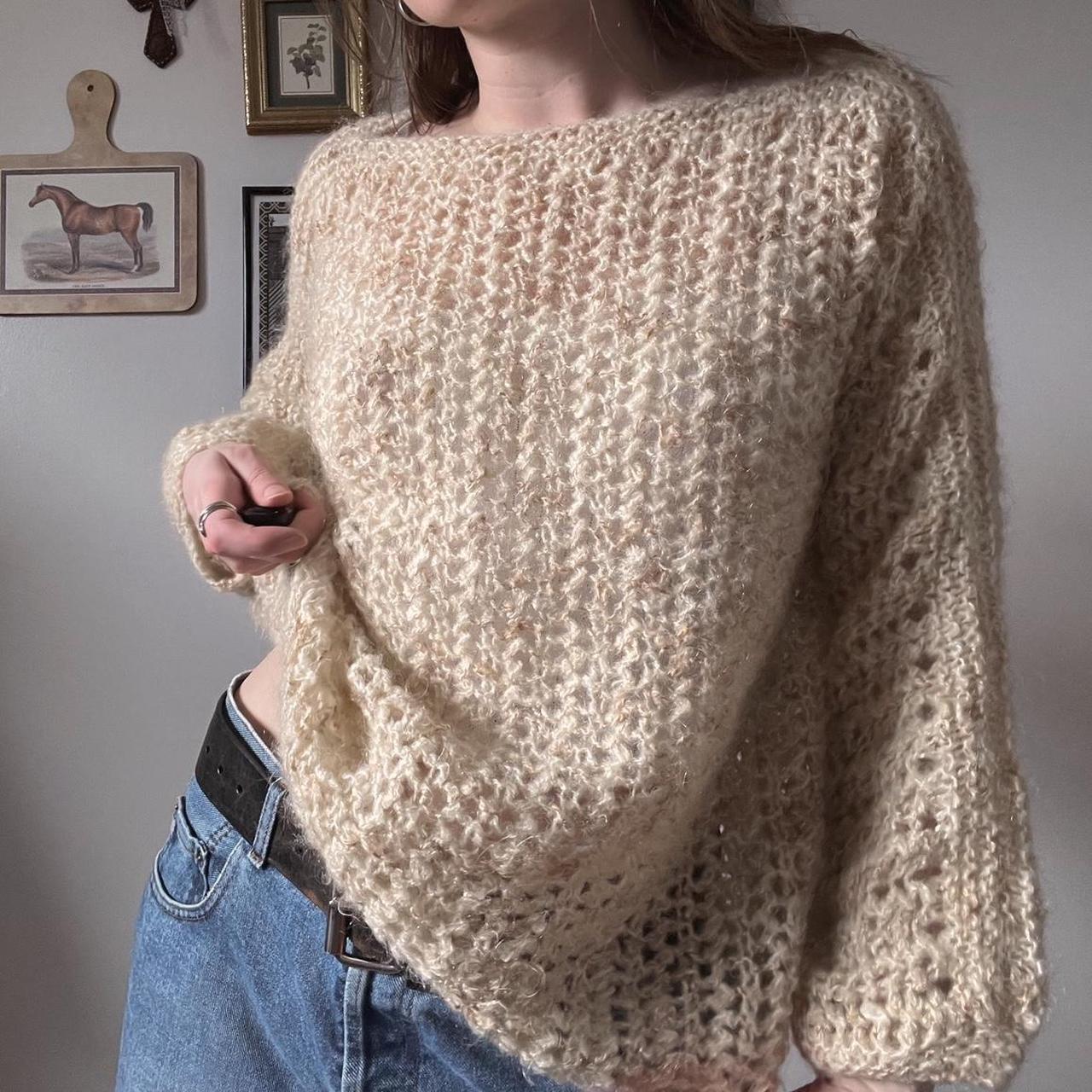 Neutral crochet knitted sweater (M)