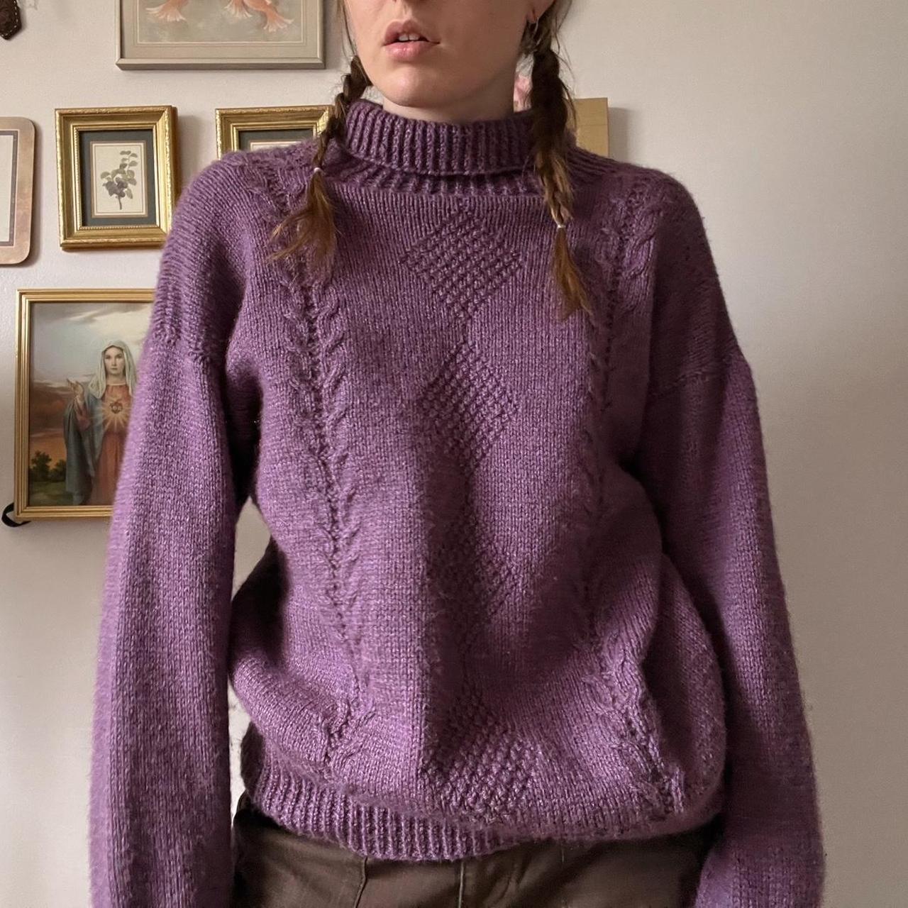 Violet handknit sweater (M)