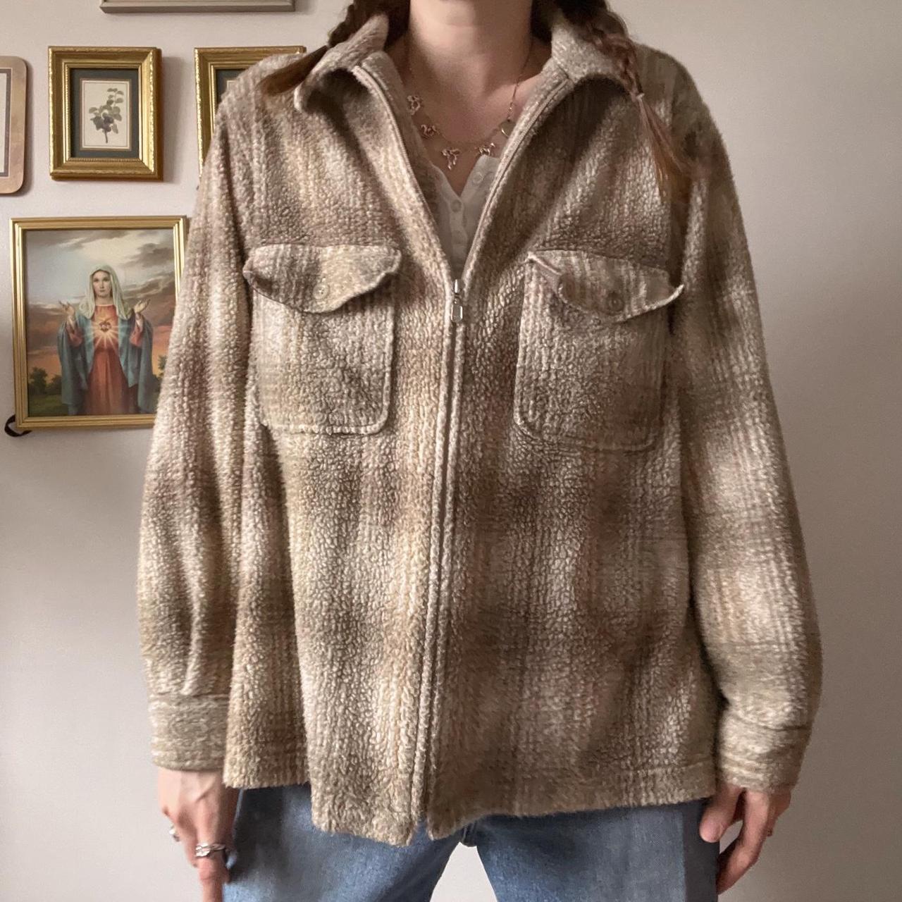 Cozy sage plaid fleece (L)