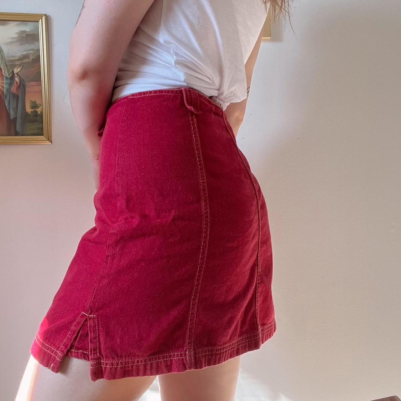 Cherry red skort (M)