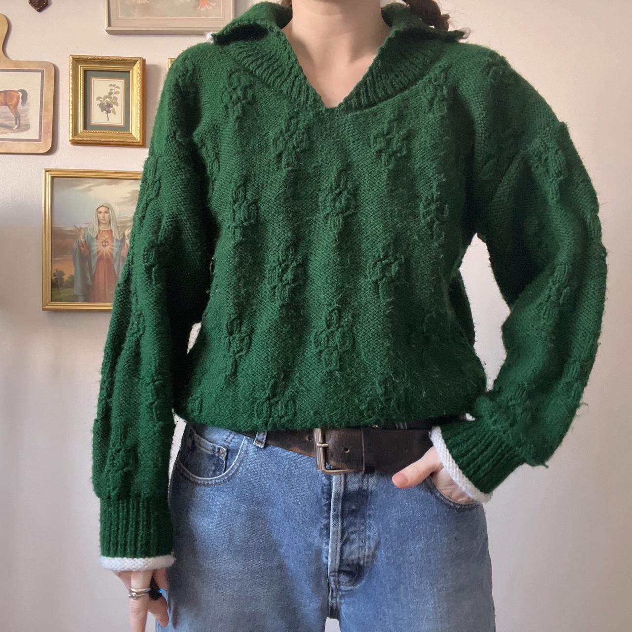 Lucky green knit jumper (S/M)