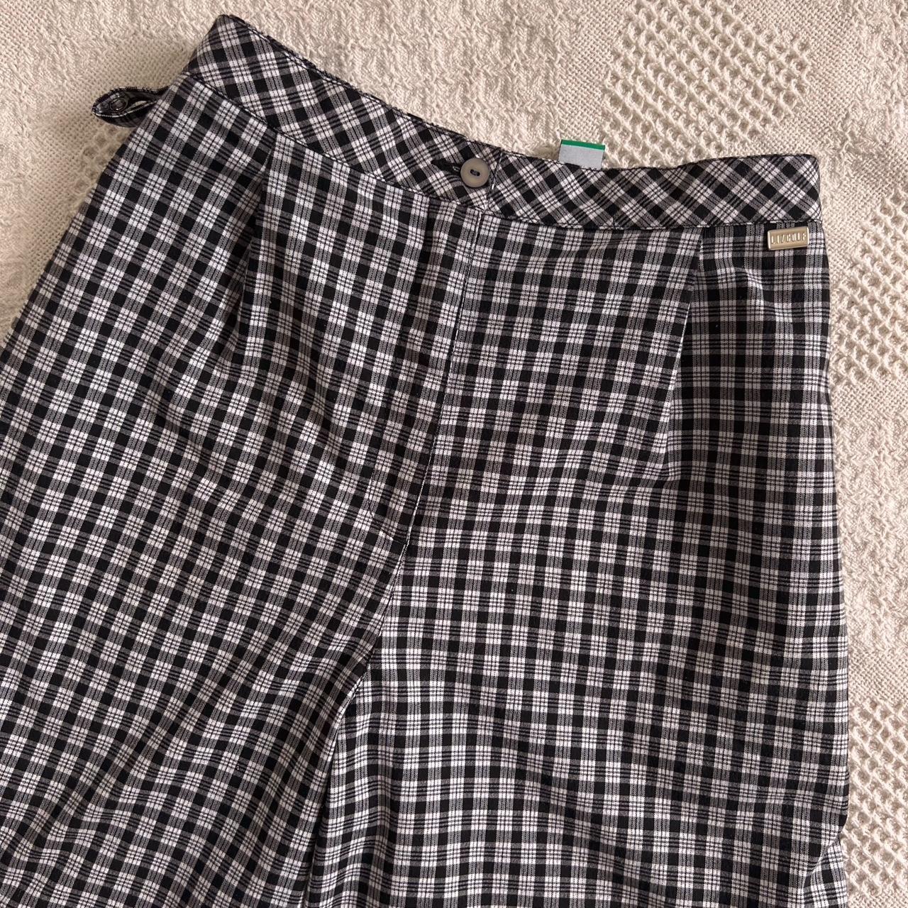 Checkered baggy shorts (34")