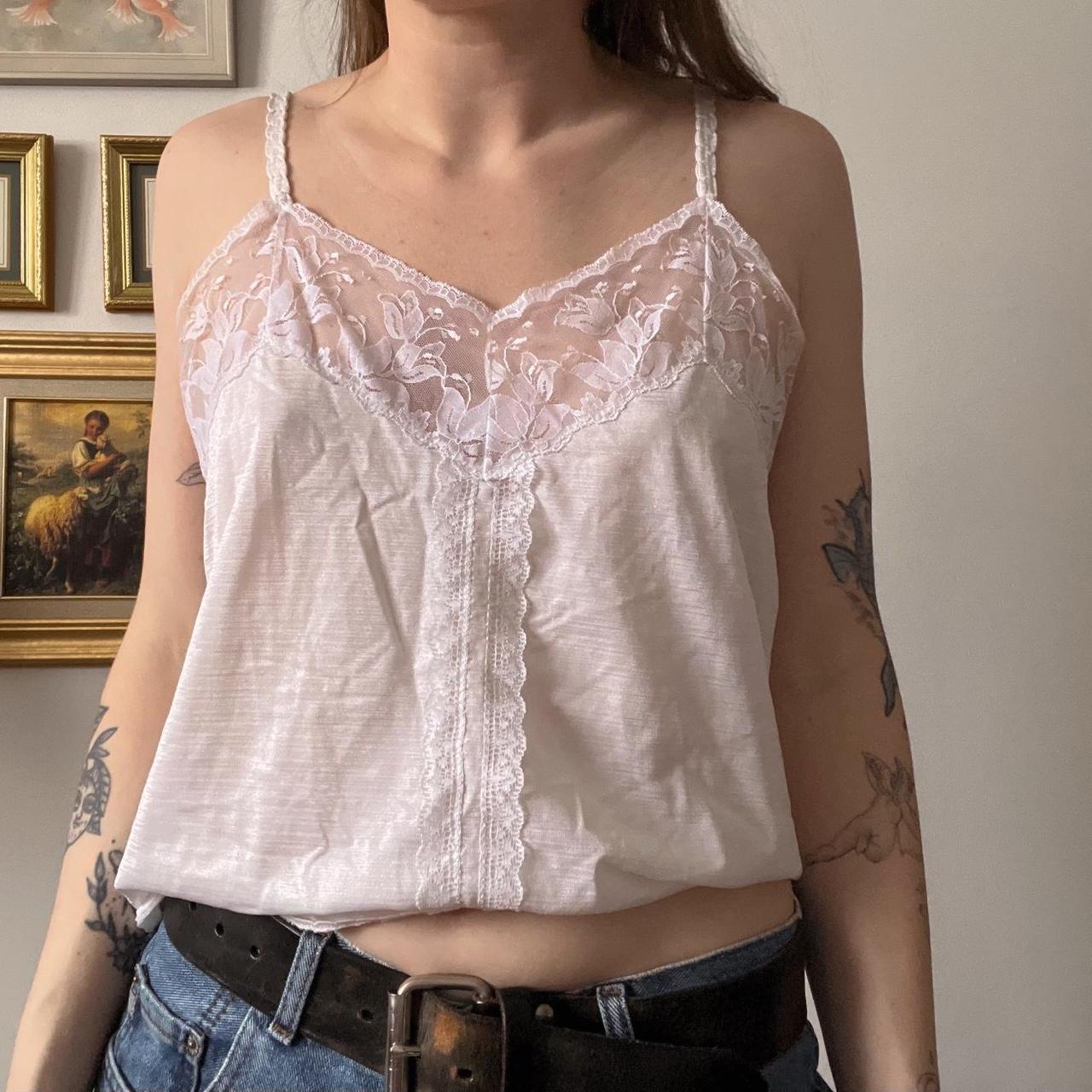 Romantic vintage lace cami (M)