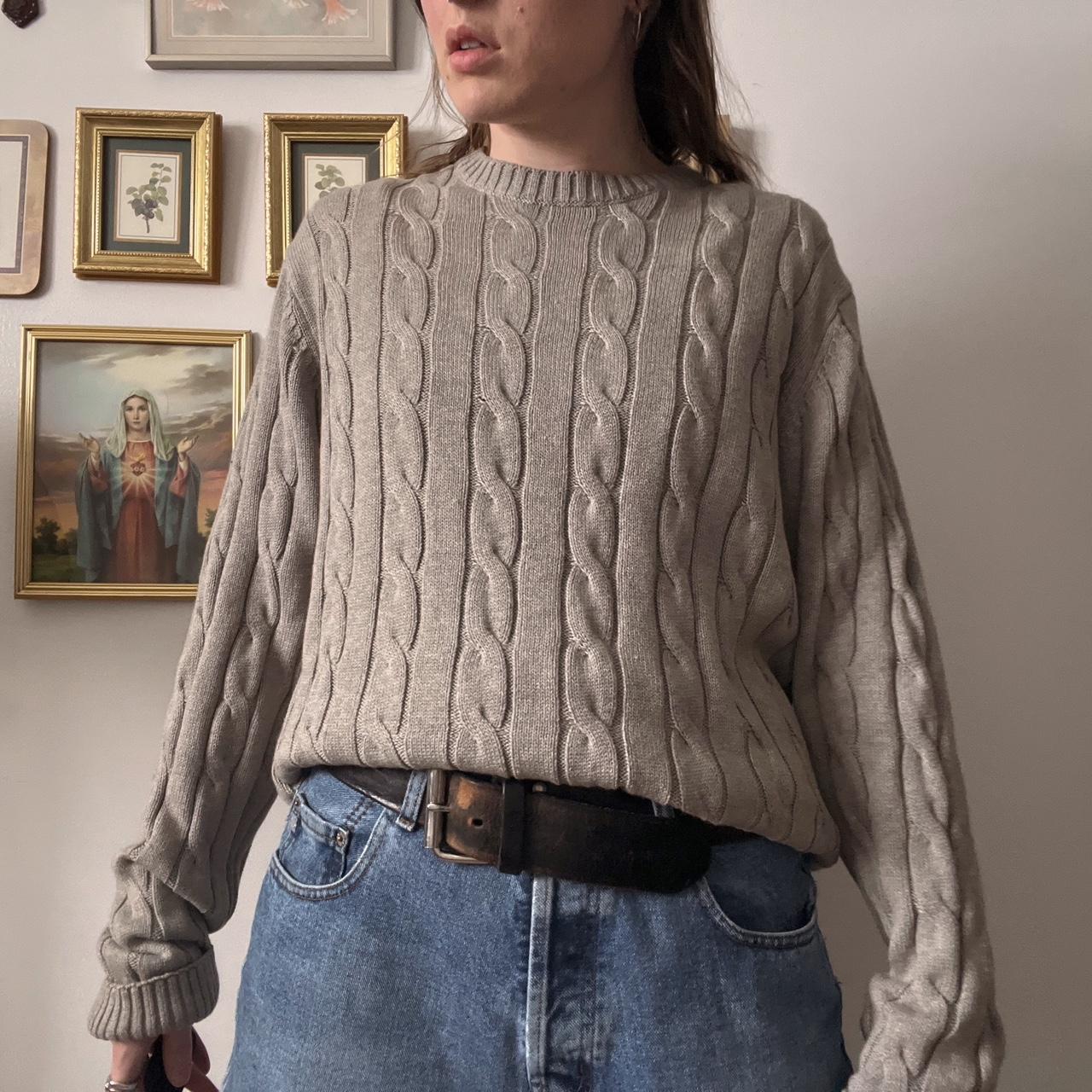 Cloud grey cable knit sweater (M)