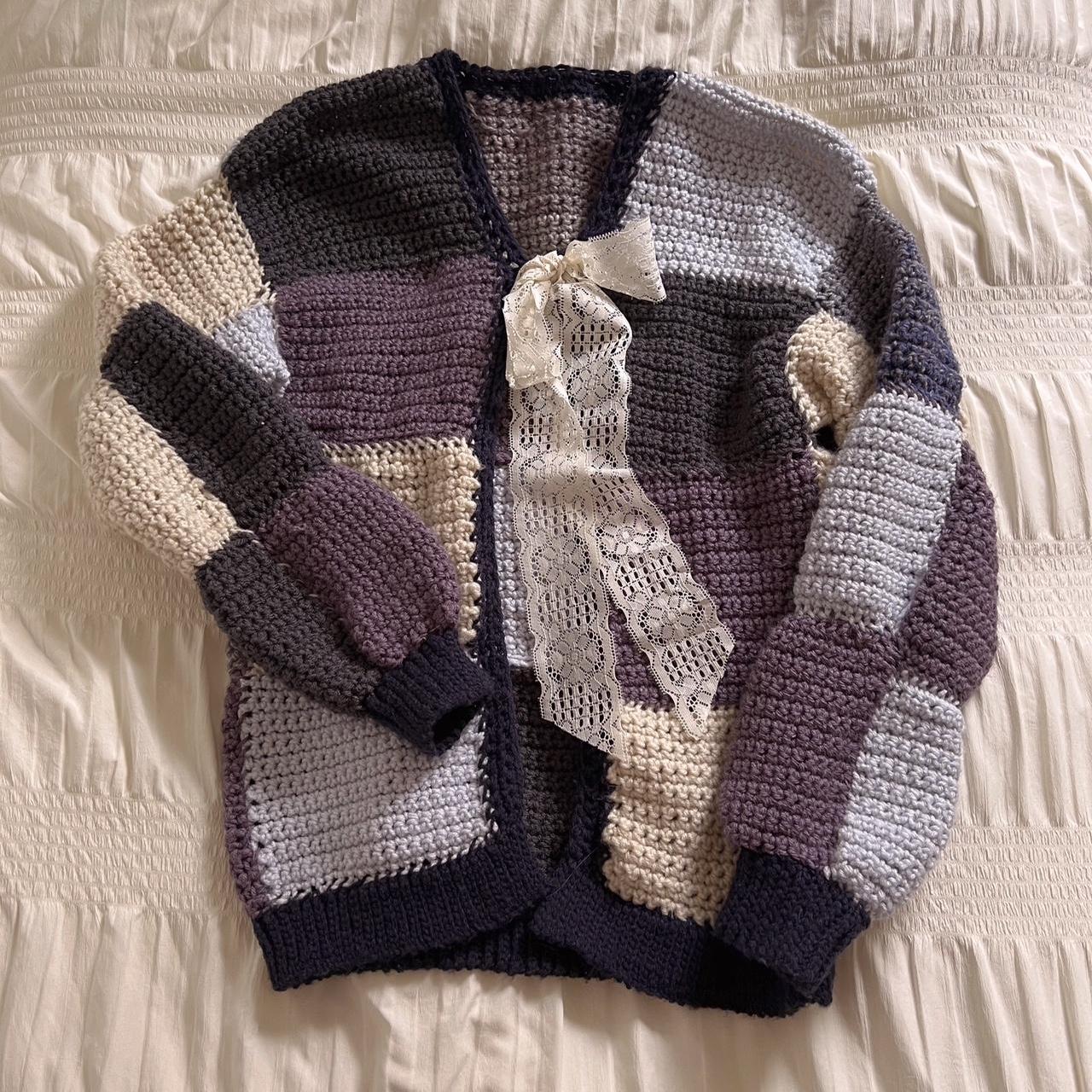 Cozy patchwork chunky knit cardigan (L)