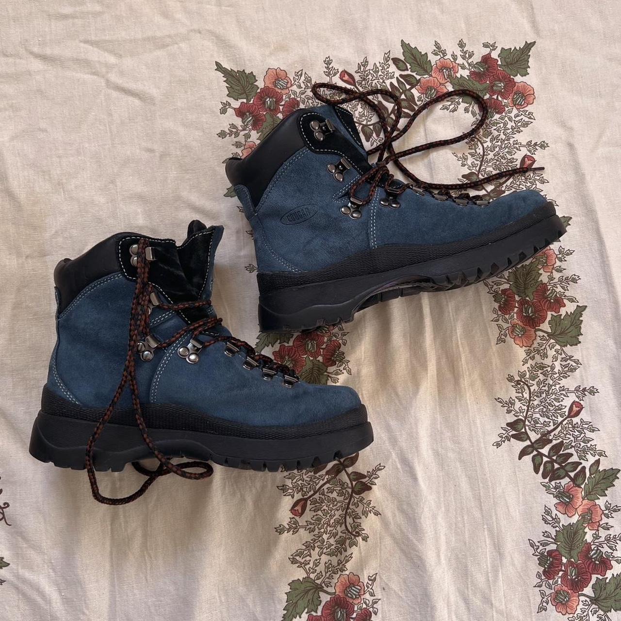 Blue suede hiking boots (8)