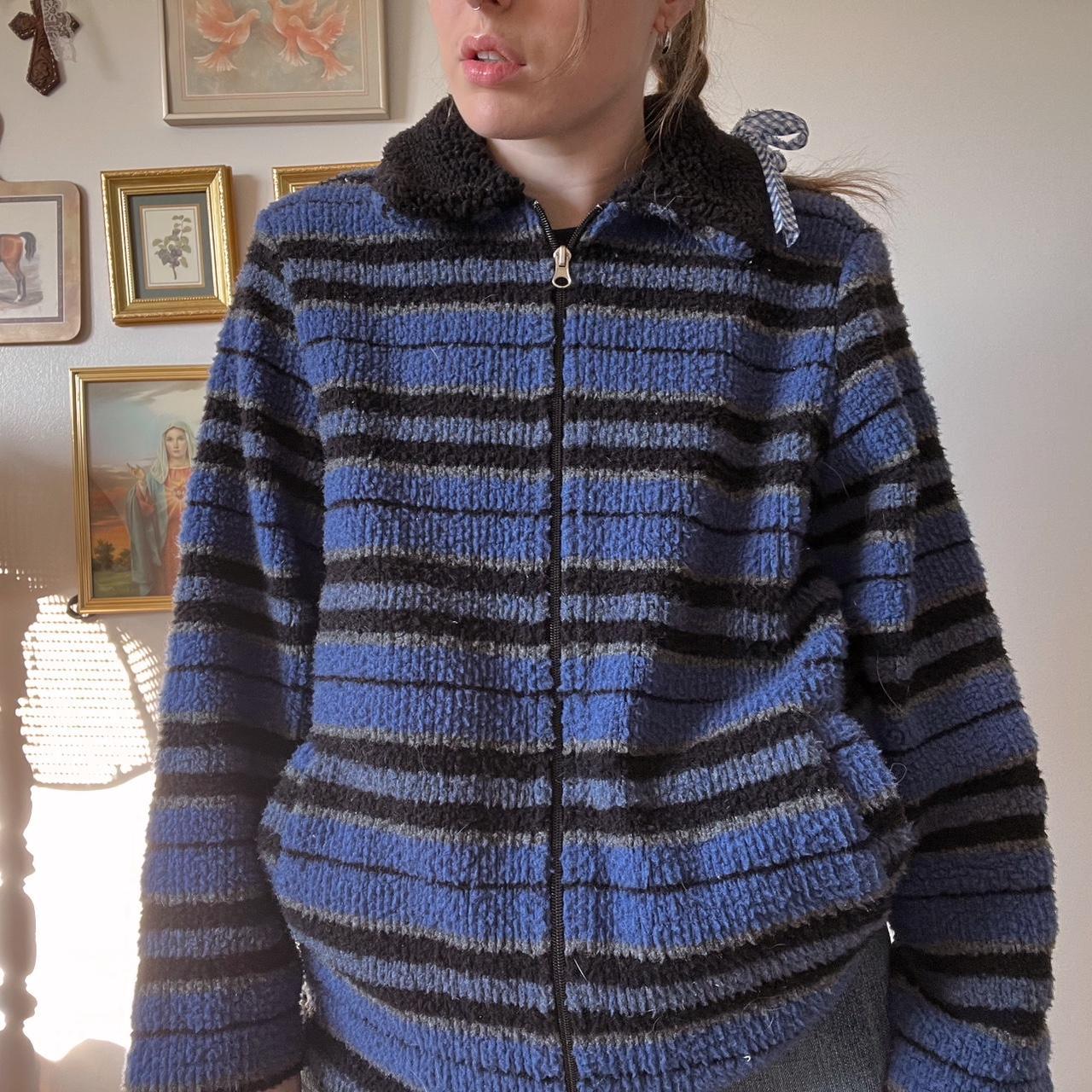 Cozy blue striped plush sweater (M)