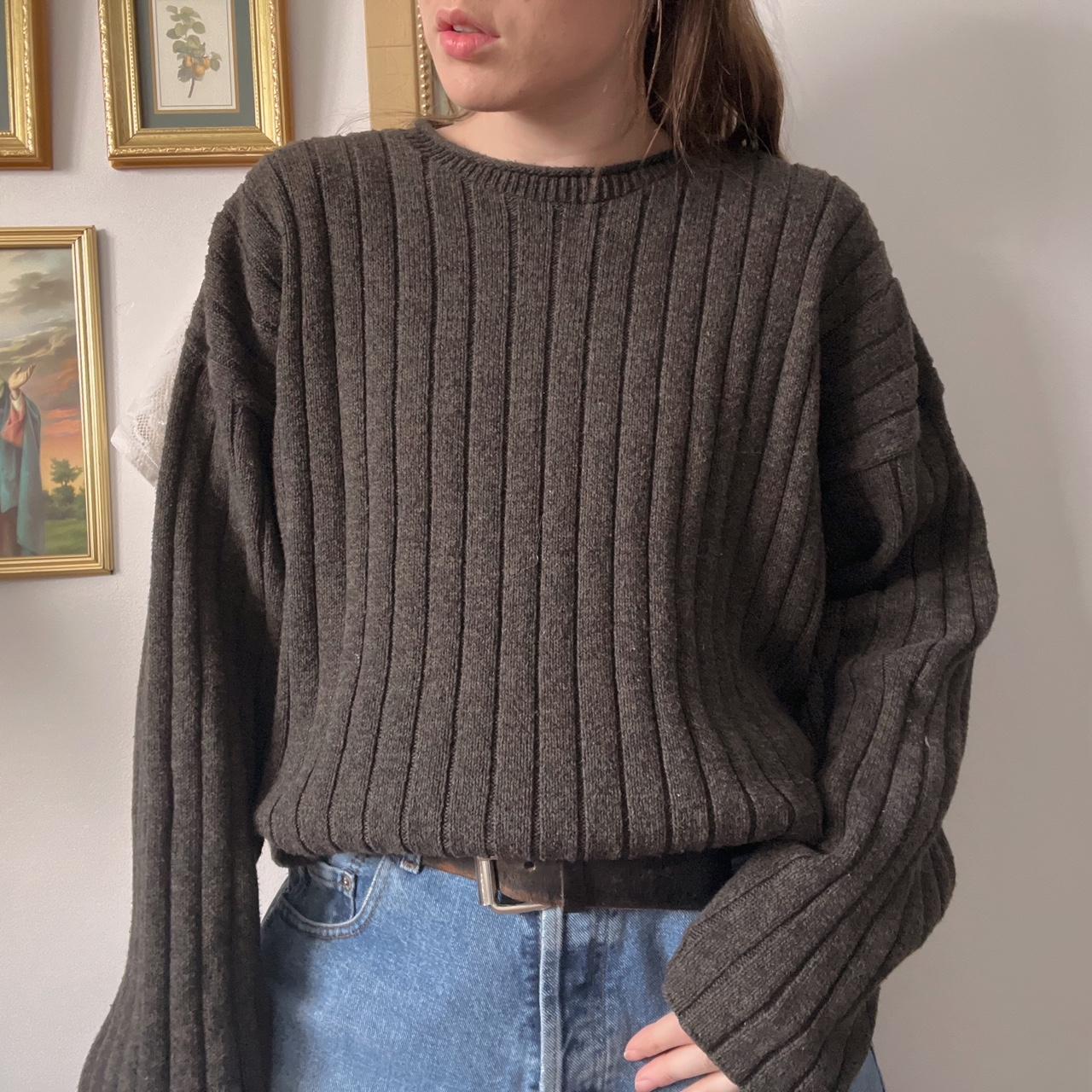 Ribbed moss green knit jumper (L)