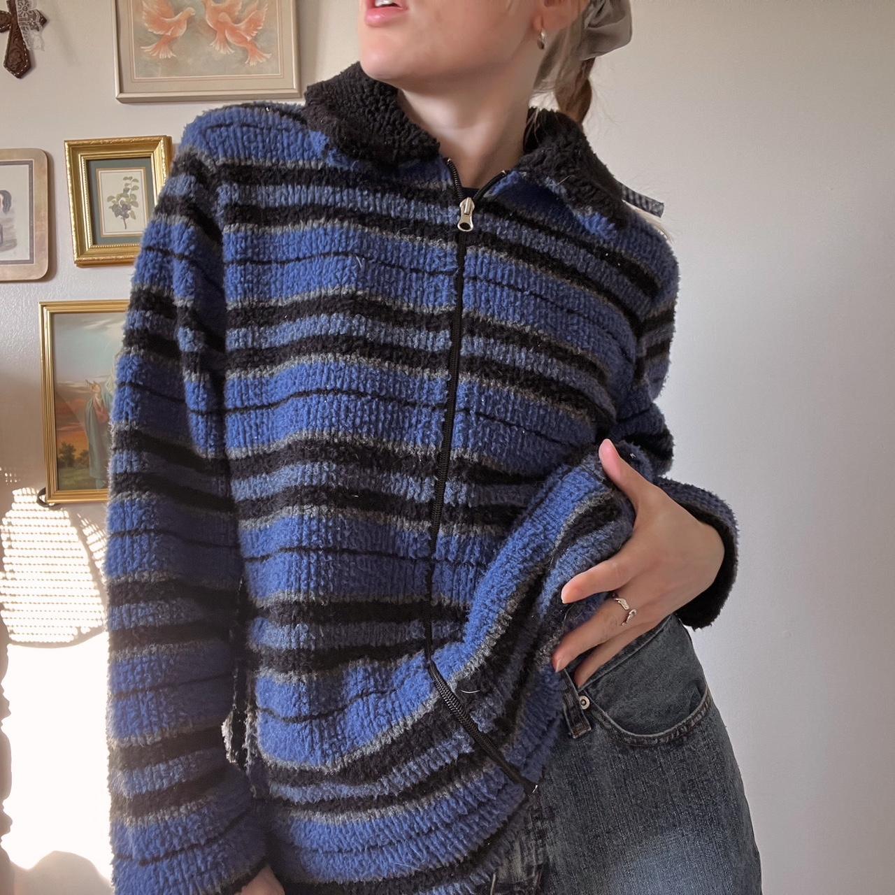 Cozy blue striped plush sweater (M)