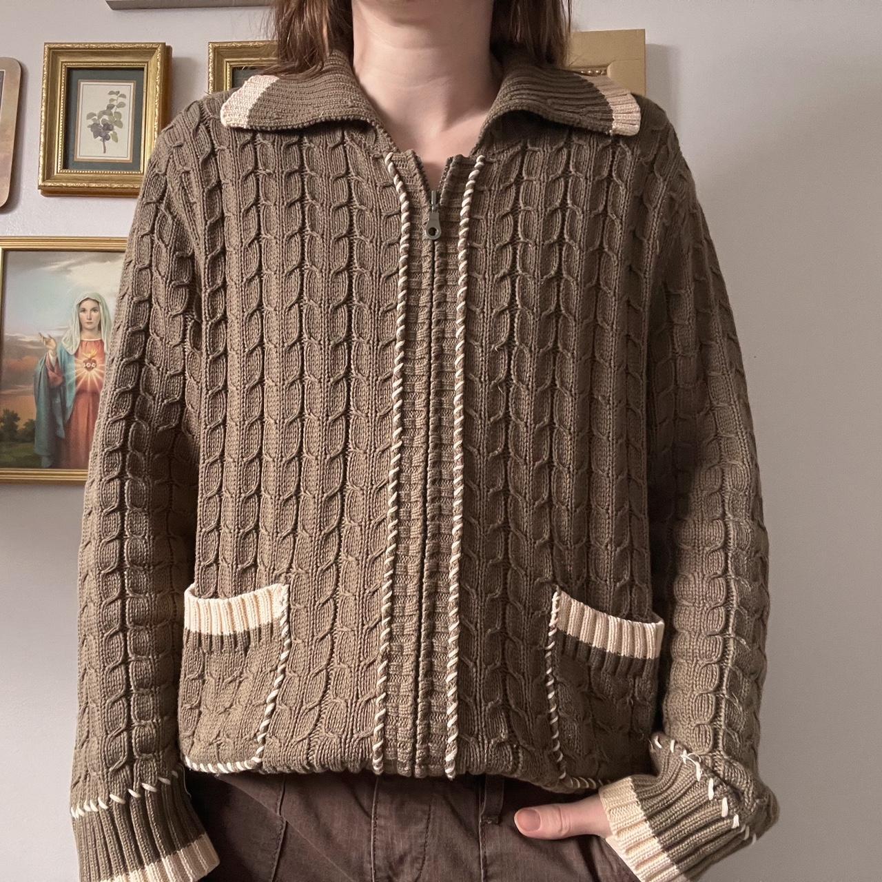 Earthy cottage cable knit (M)