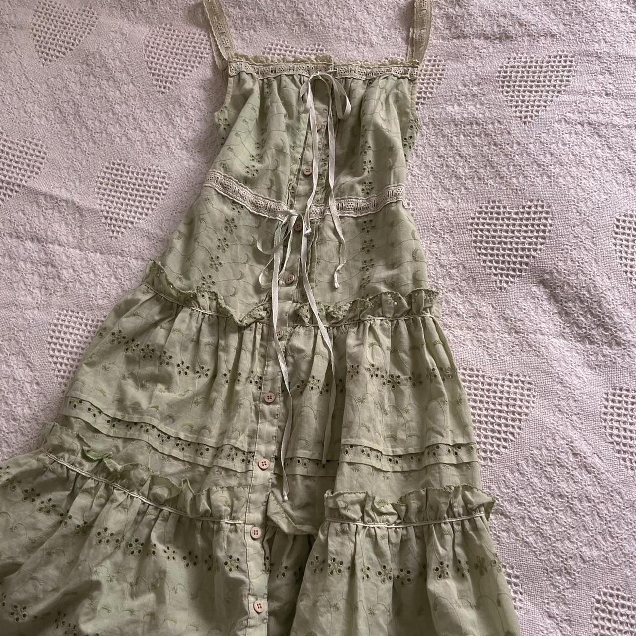 Sage eyelet vintage dress (S)