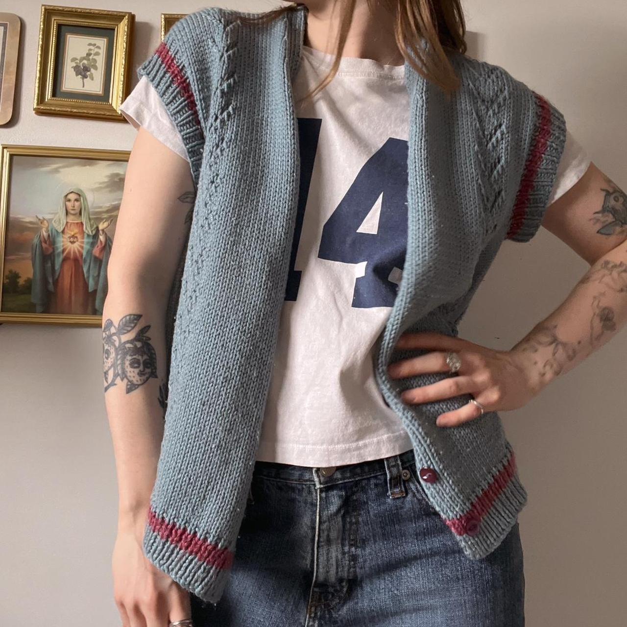 Cottagecore knit sweater vest (L)