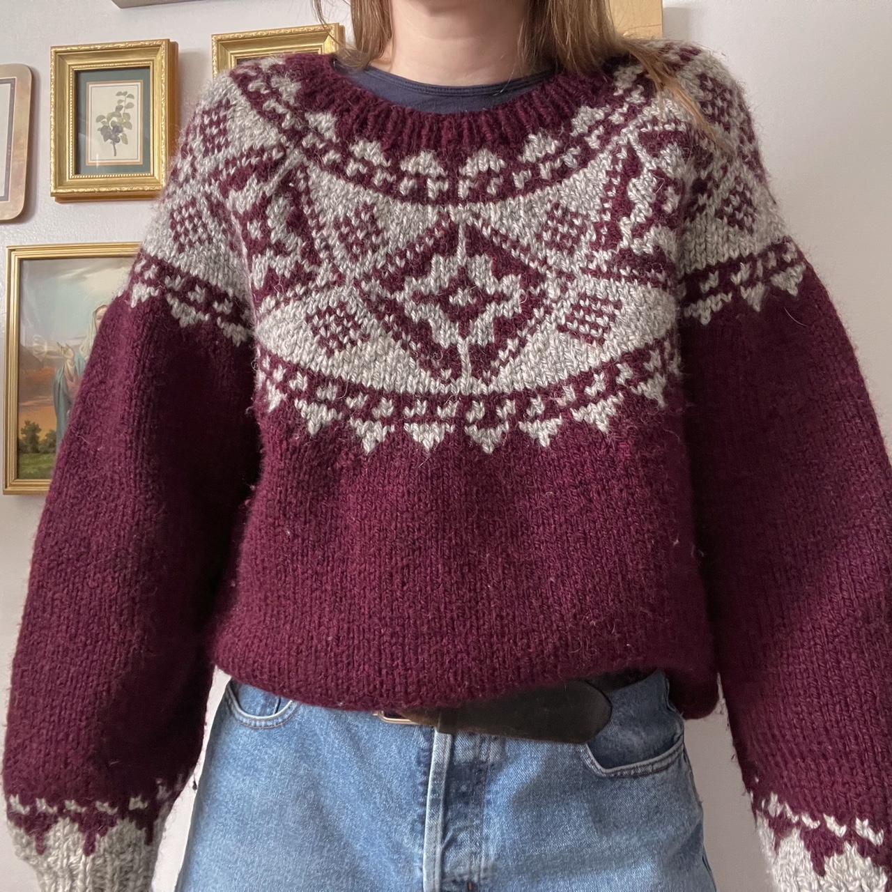 Burgundy chunky knit sweater (XL)