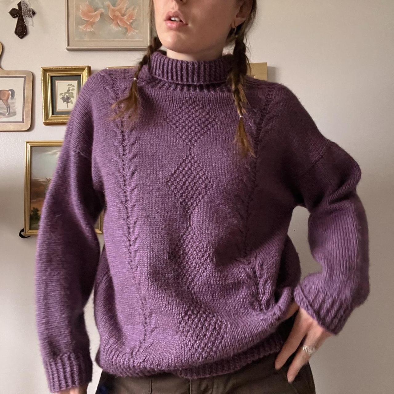 Violet handknit sweater (M)