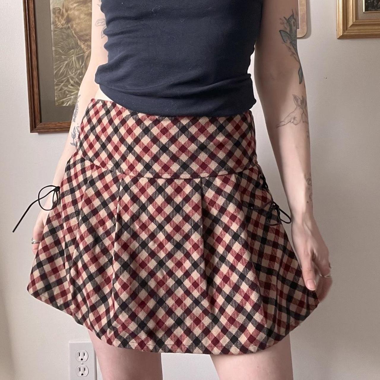 Vintage checkered mini skirt (25")