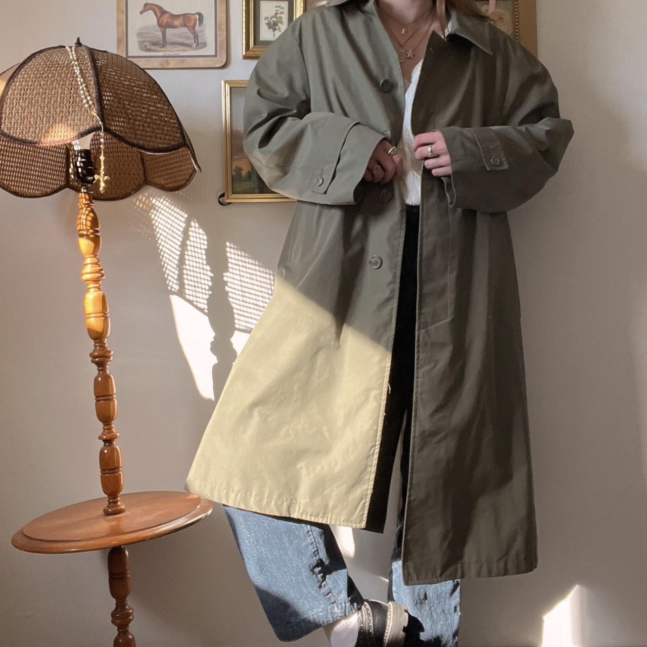 Vintage 80's khaki green trench coat (L)