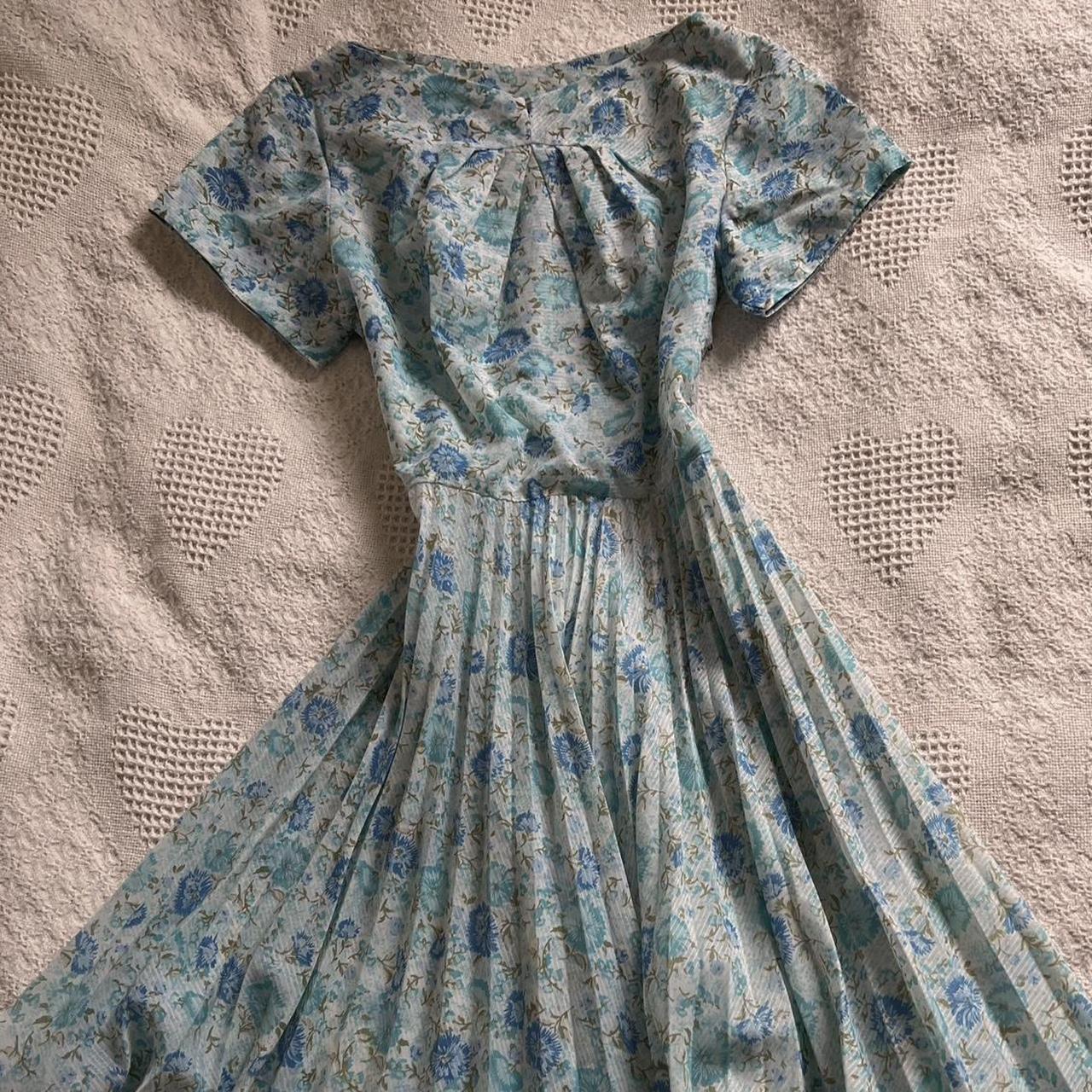 1950s handmade blue floral dress (S)