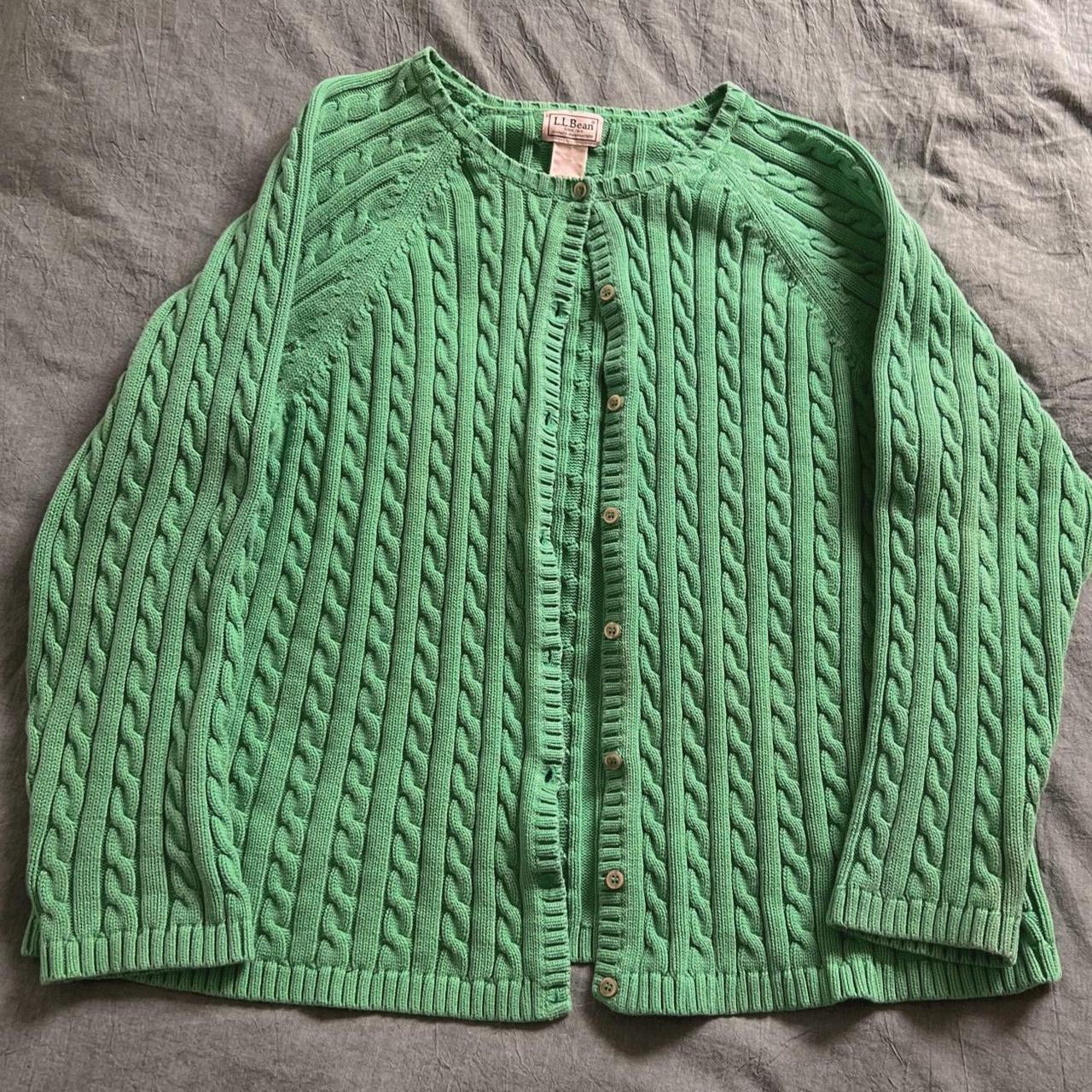 Spring green cable knit cardigan (L)