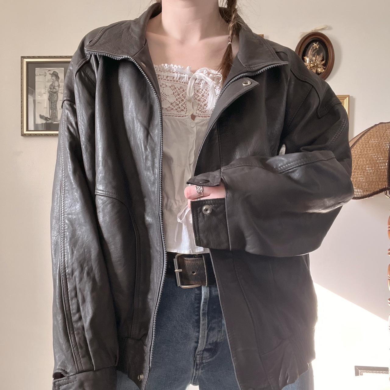 Vintage leather bomber jacket (L)