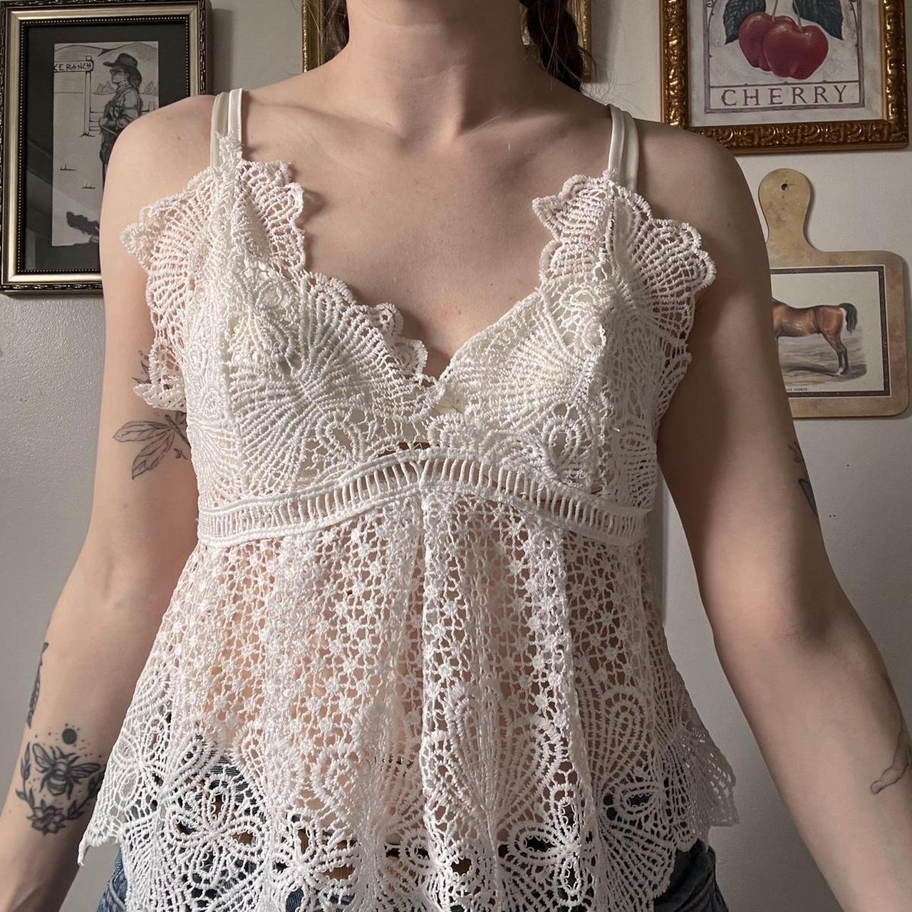 Delicate lace babydoll cami (M)