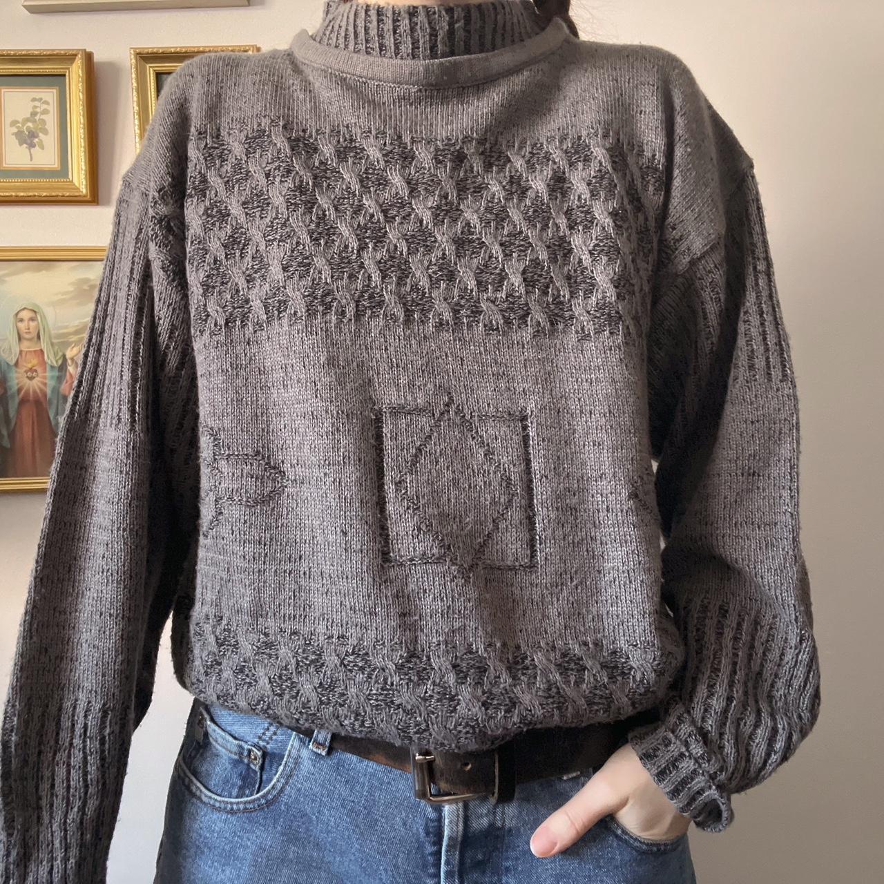 Storm grey vintage knit sweater (L)