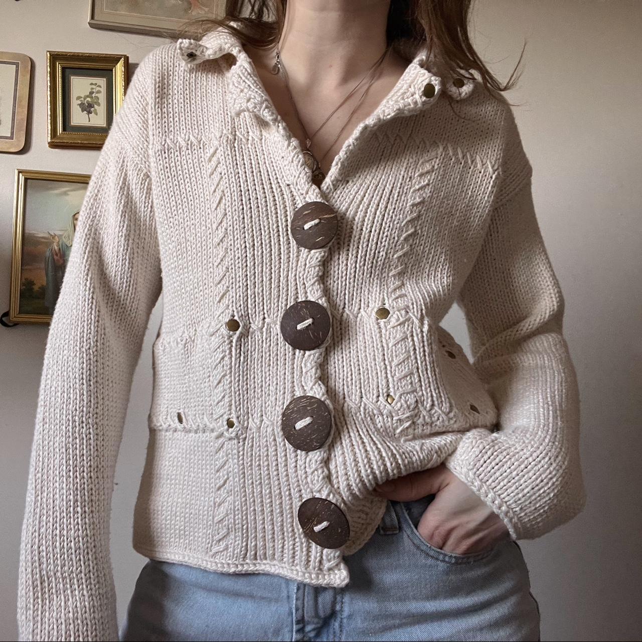 White chunky knit cardigan (M)