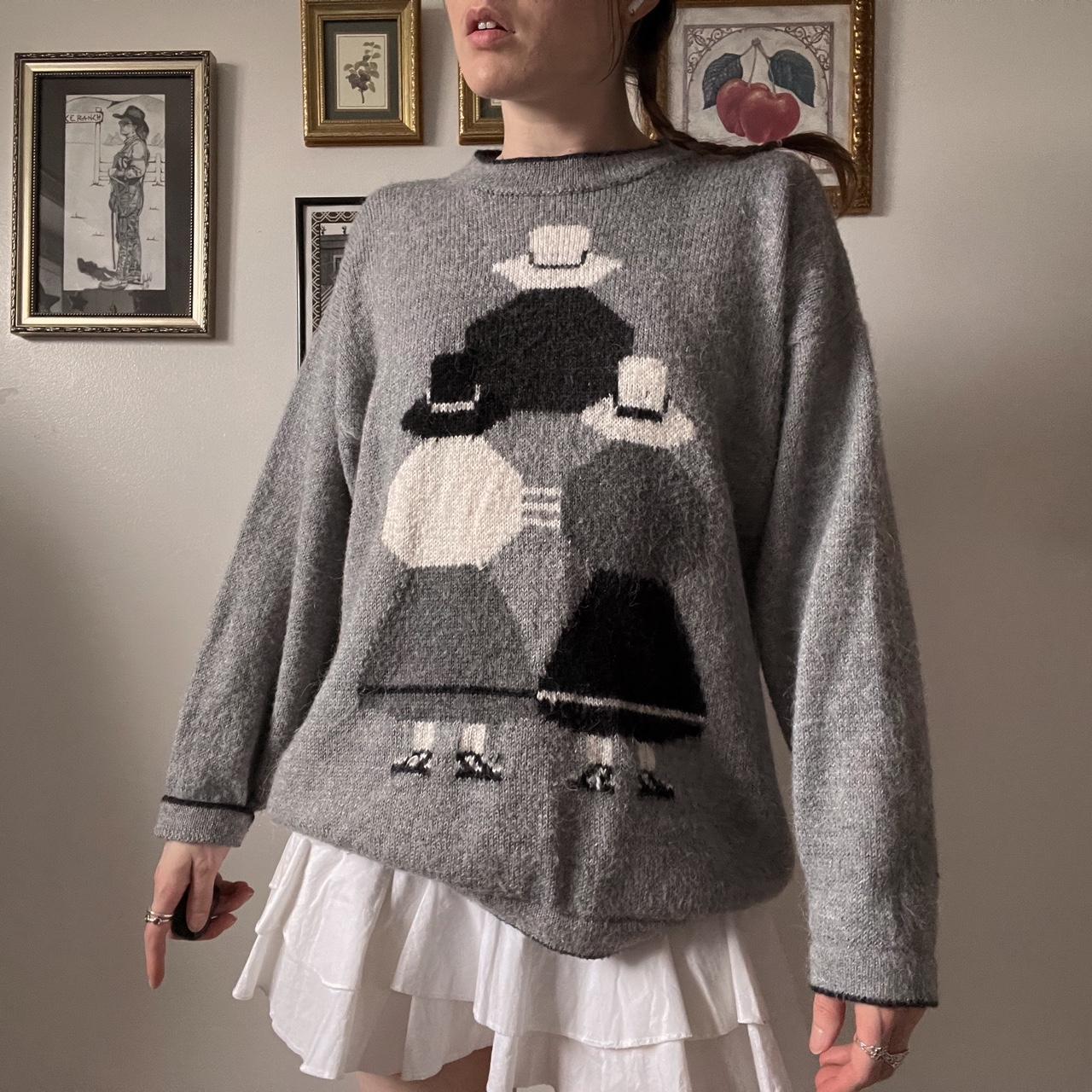 Grey skies wool knit sweater (L)