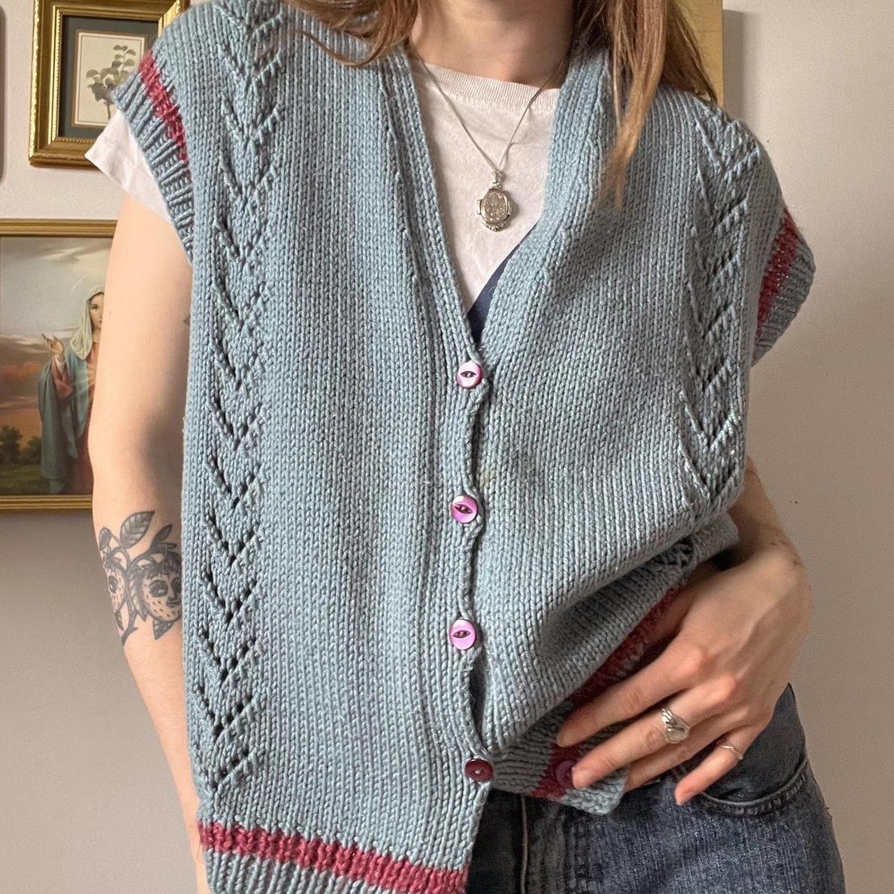 Cottagecore knit sweater vest (L)